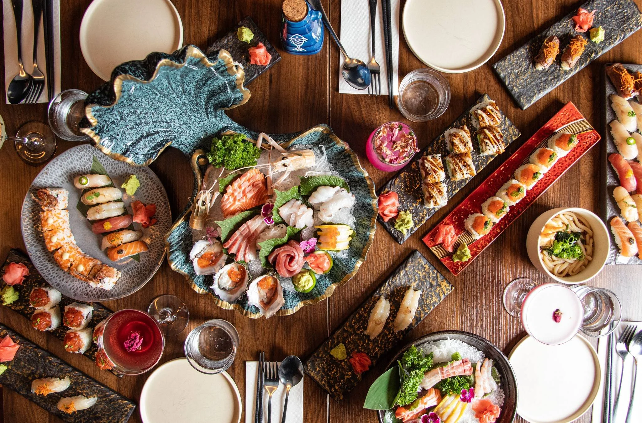 Friday calls for food and friends.

Join us tonight for a dinner that will not disappoint!

Book now via the link in our bio. 

#ChopChop #Canberra