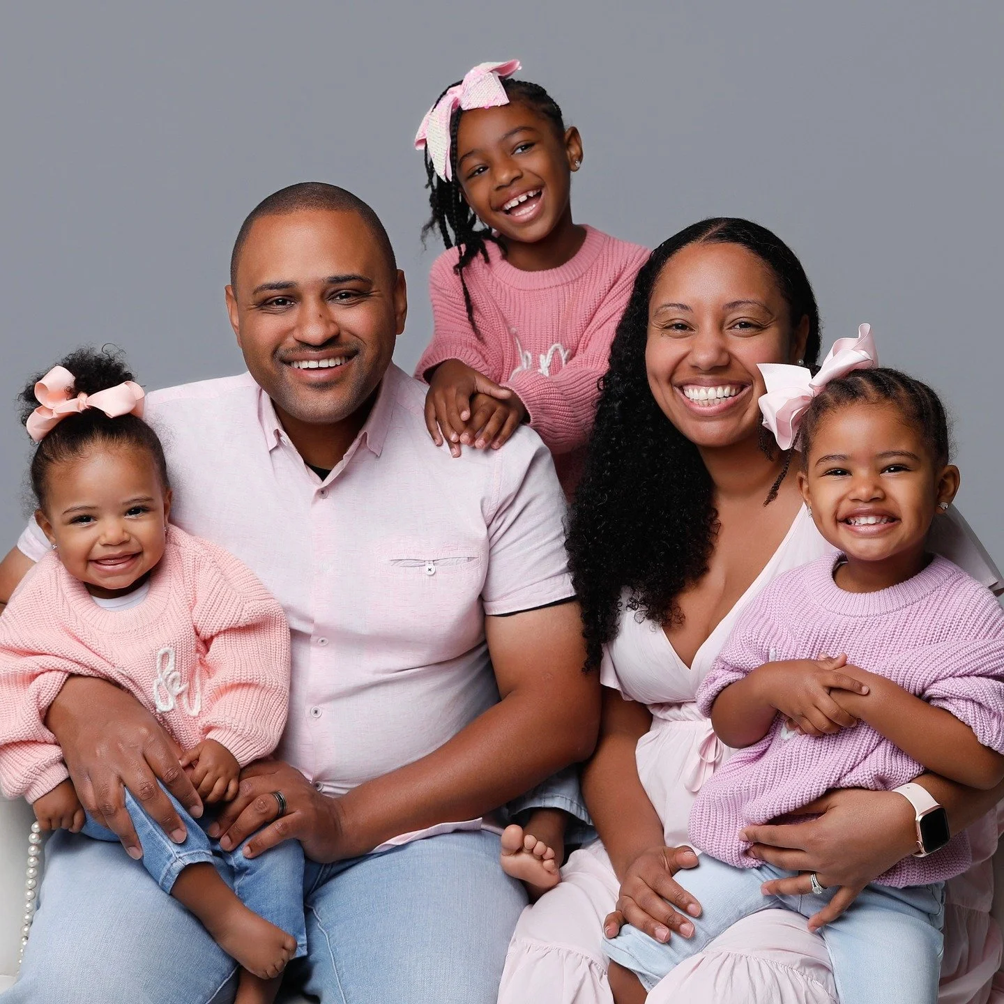 The magic of the tickle monster...sending this gallery out. This these 3 gorgeous family joined my lifetime program - look at beauties...a lifetime of memories awaits.