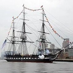 USS_Constitution_fires_a_17-gun_salute.jpg