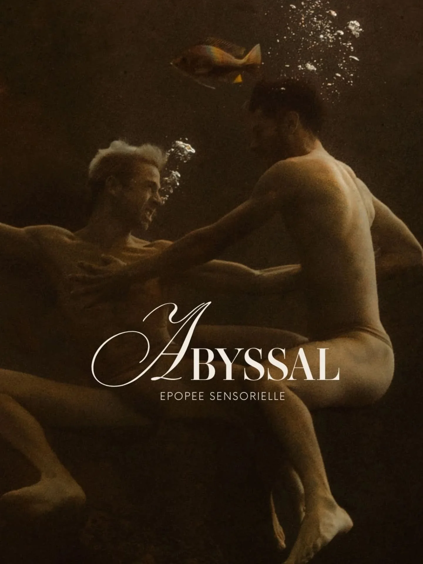 Arr&ecirc;tez tout !!!! J'expose dans 2 jours &agrave; la maison des Photographes &agrave; Paris. 

Rdv 11 rue belzunce 75010 Paris pour partager des Agapes et surtout vous immerger dans la mythologie et l'art !

Une exp&eacute;rience Sensorielle &ag