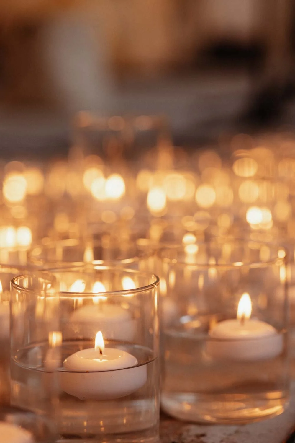 bougie de mariage aux carrières des lumières beaux de provence