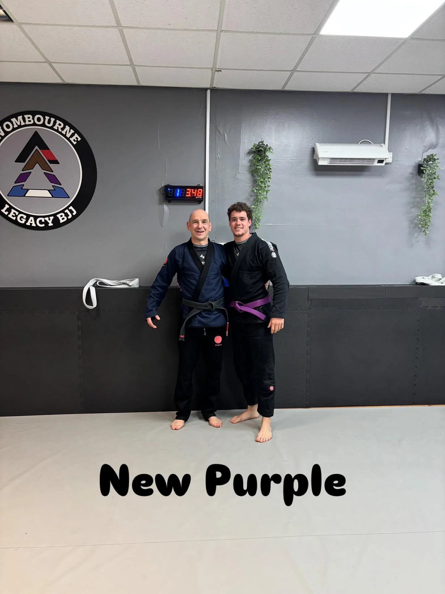As well as being an awesome night, tonight was bittersweet as we lose Ryan as a student. He leaves us this week to go off to a new life in Australia. We wish him all the best
On a lighter note, congratulations to Ryan on his well earned purple belt. 