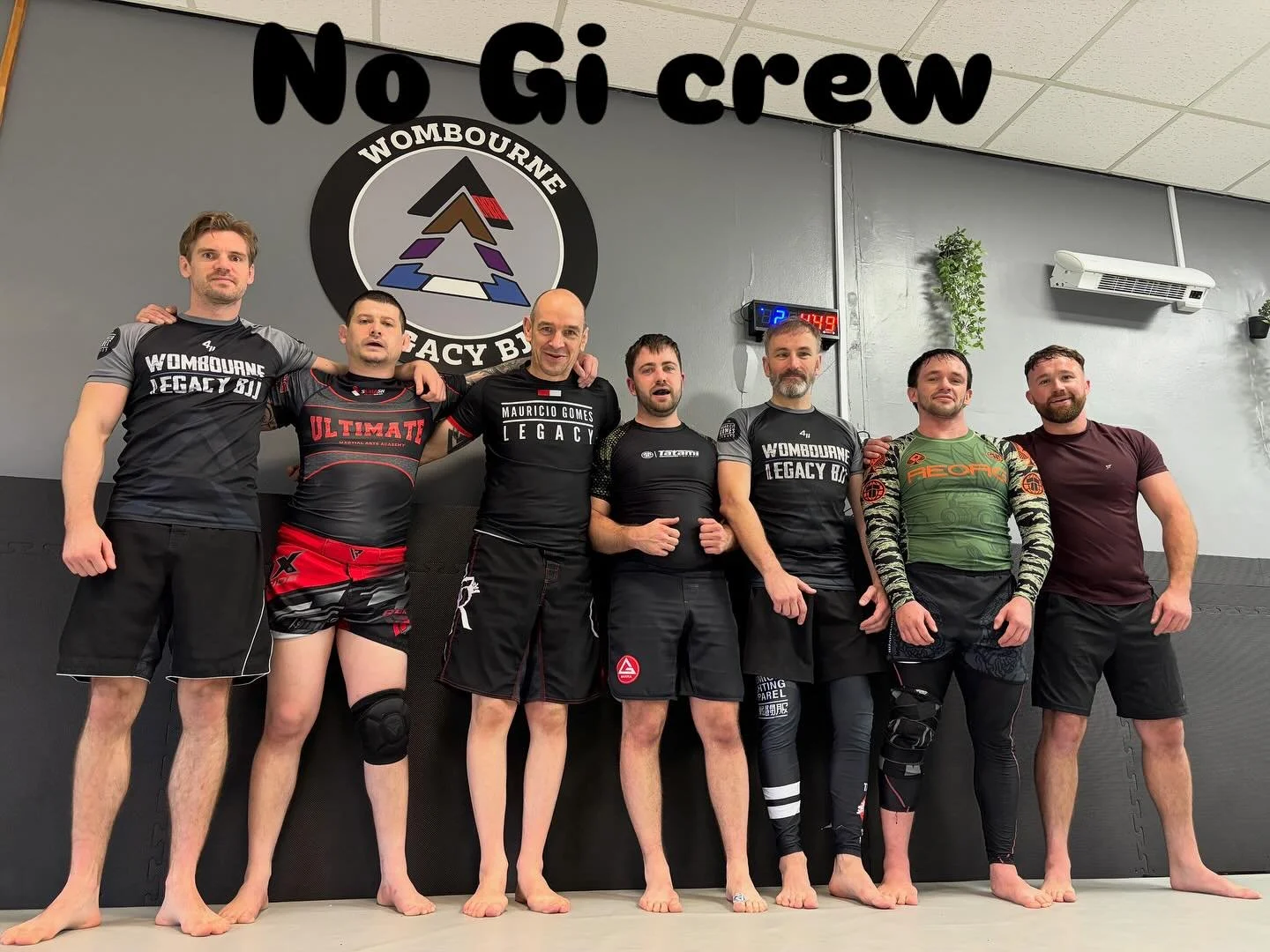 Awesome No Gi class today, carrying on with modern butterfly study

#mauriciogomeslegacy #wombournelegacybjj #braulioestimablackbelt #jiujitsu #bjj #womensbjj #selfdefence #kidsmartialarts #wombourne #pensnett #wallheath #wordsley #kingswinford #brid