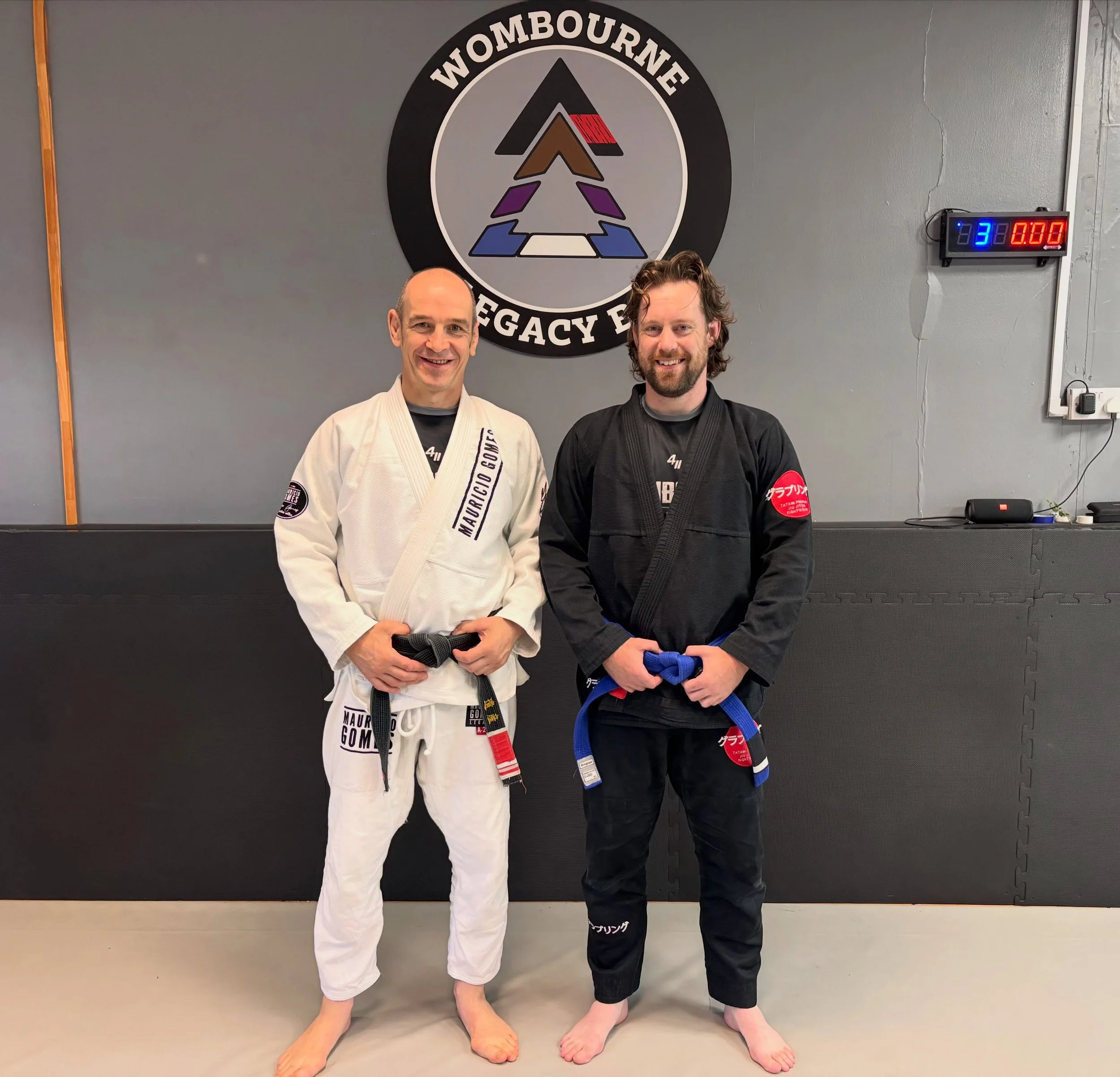 Congratulations to Chris on earning his first stripe tonight. All that work is paying off

#mauriciogomeslegacy #wombournelegacybjj #braulioestimablackbelt #jiujitsu #bjj womensbjj selfdefence kidsmartialarts wombourne pensnett wallheath wordsley kin