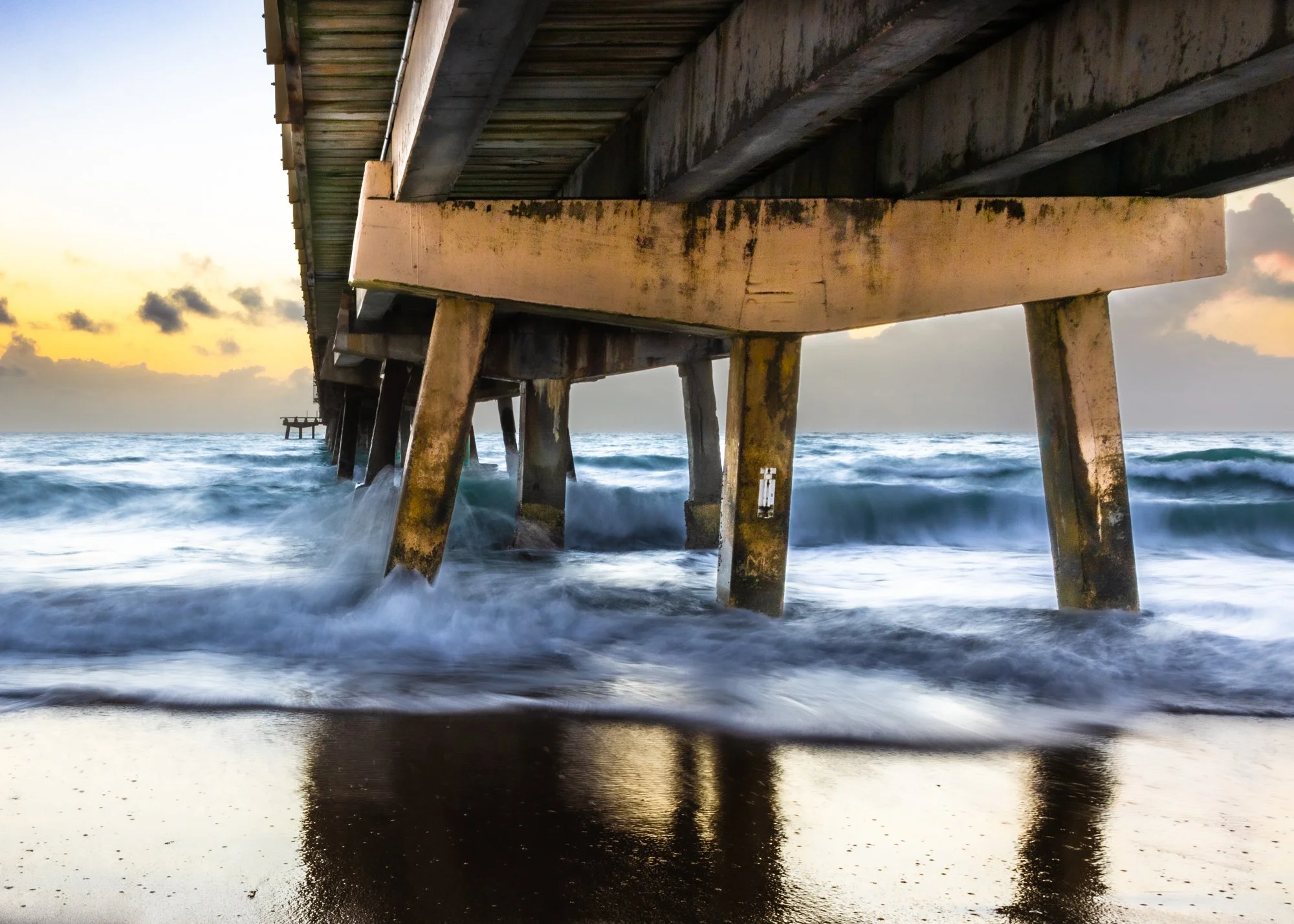 Lauderdale-by-the-Sea long pier.jpg