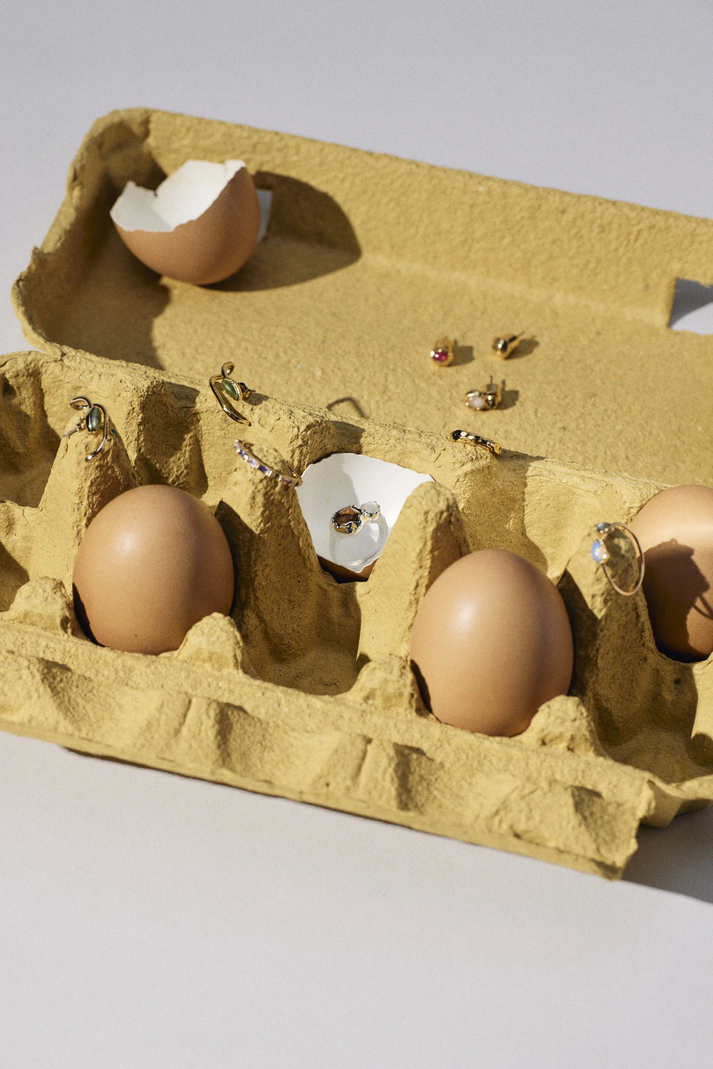 240209_KW10_Easter_JB_11_Product_Karton_Earrings_0740 1.jpg