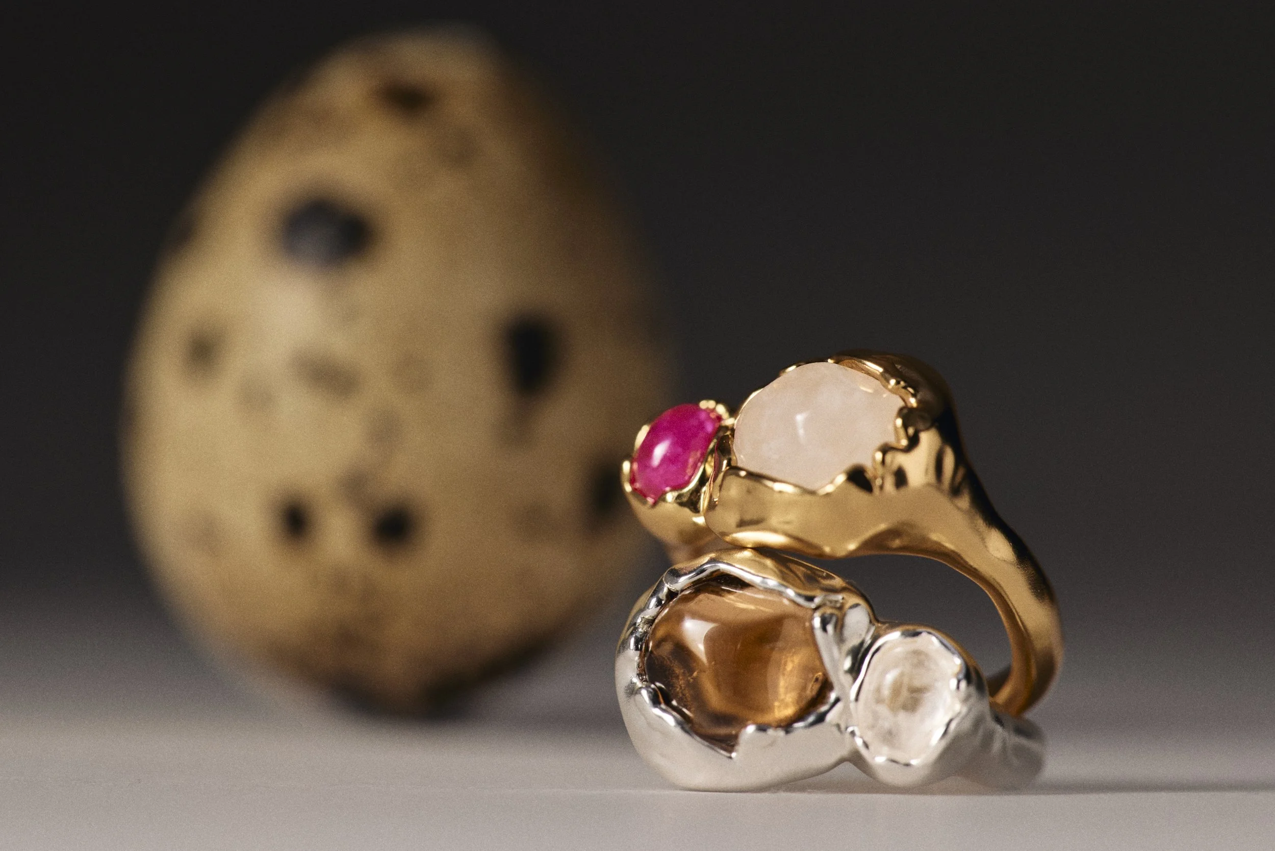 240209_KW10_Easter_JB_04_Product_Egg_Solo_Rings_0351.jpg