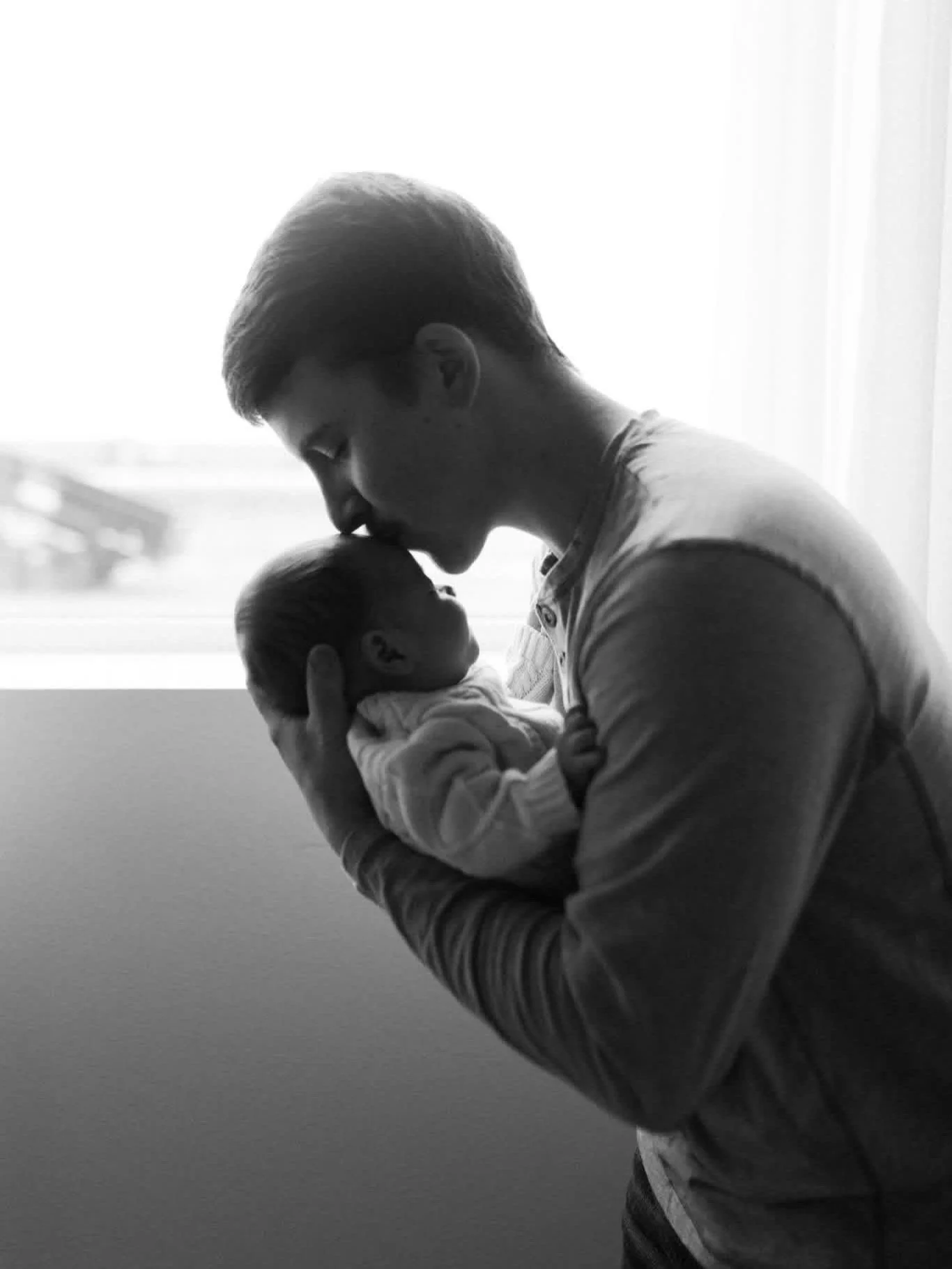 a sweet little Holiday shoot with the cutest little guy 🤍🫶🎄

isn&rsquo;t @taylorlmaurer &lsquo;s studio so beautiful? You can book a shoot with me anytime in this studio located in Hinton, IA!

#siouxcityphotographer #siouxcityphotography #siouxla
