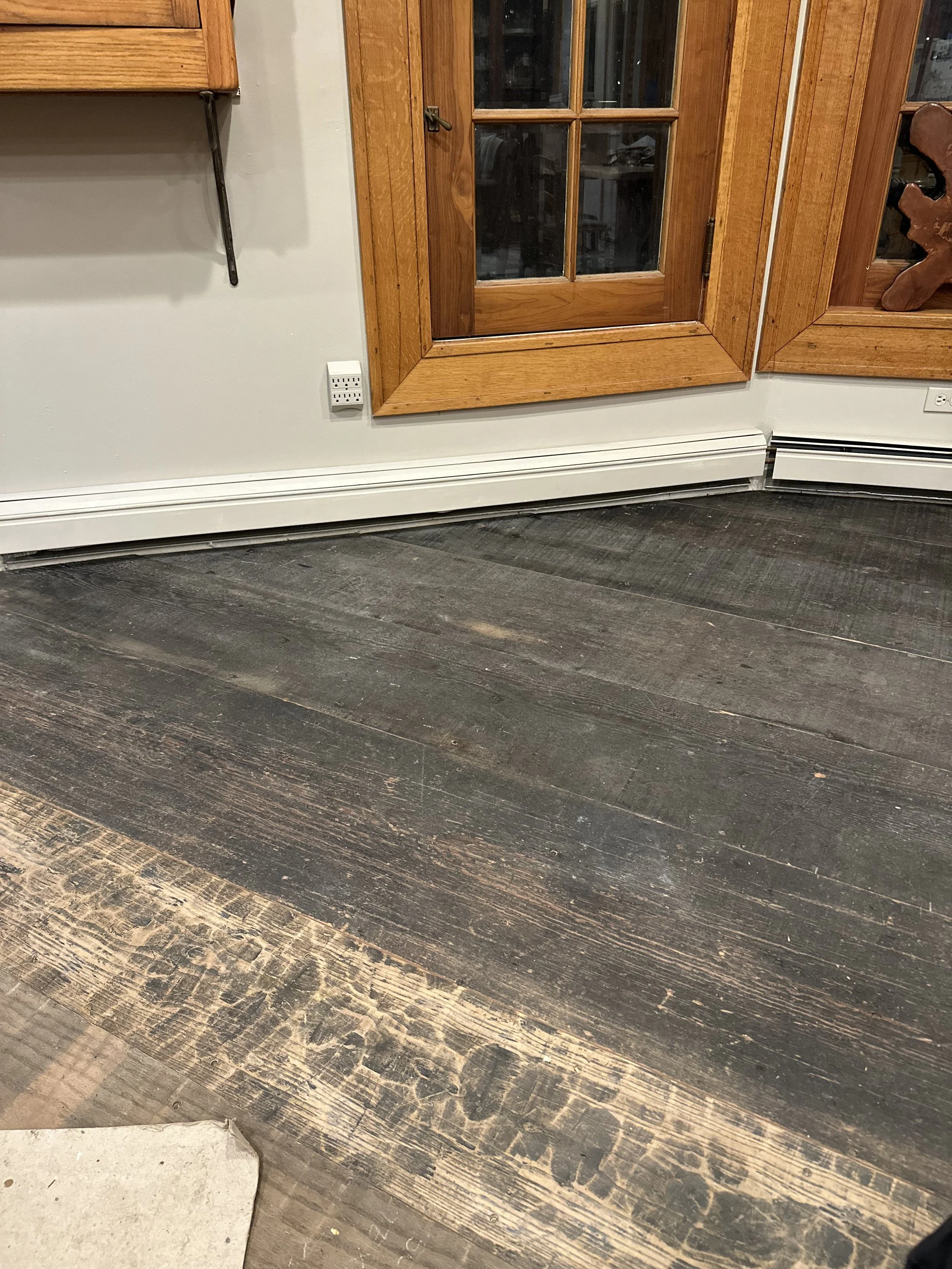 Here is an example of the Mosaic Wooden Floor that Bryan Saner had been building for a year. There are 7 species of wood, gathered by the client over the years in Chicagoland. Here is a Ribbed Oak and Ash. The Ash  has been scalloped, which in final 