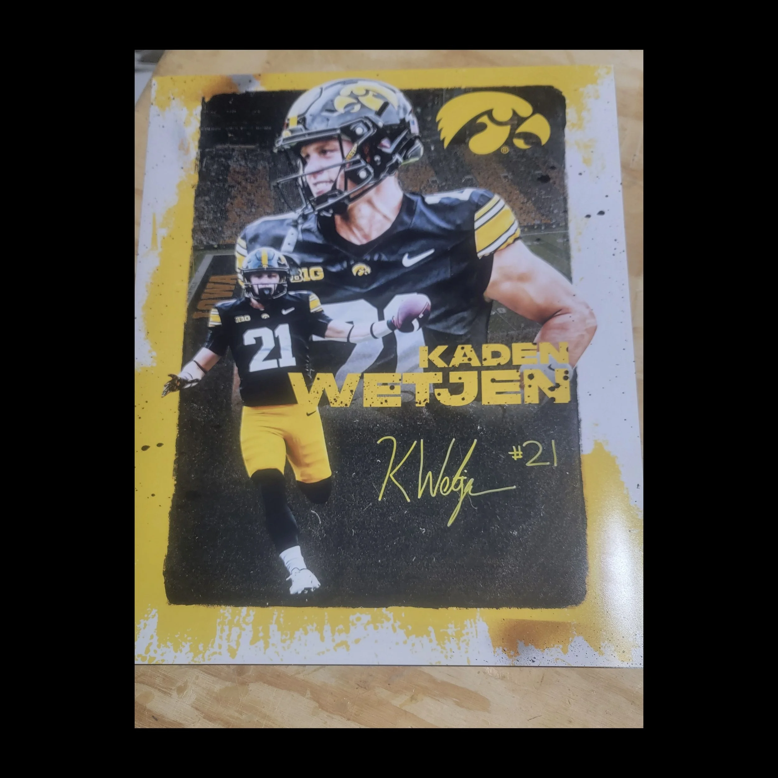 Kaden Wetjen Signed 16 x 20