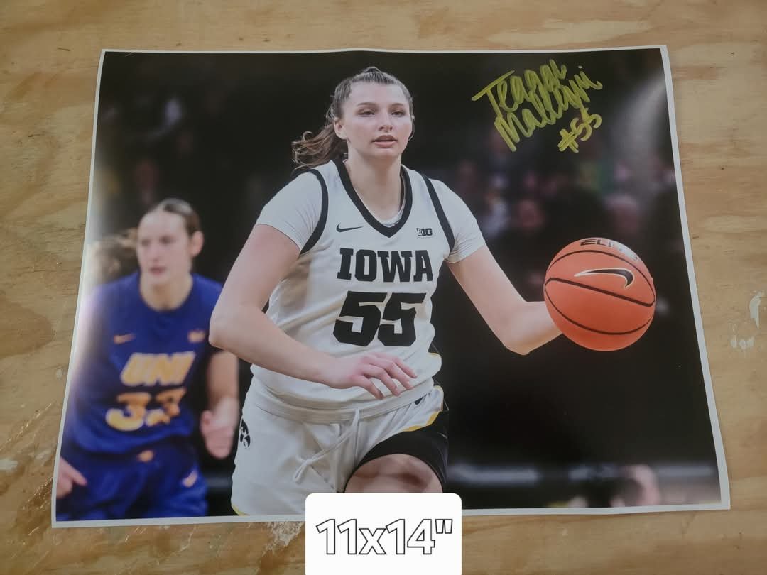 Teagan Mallegni Signed 11 x 14