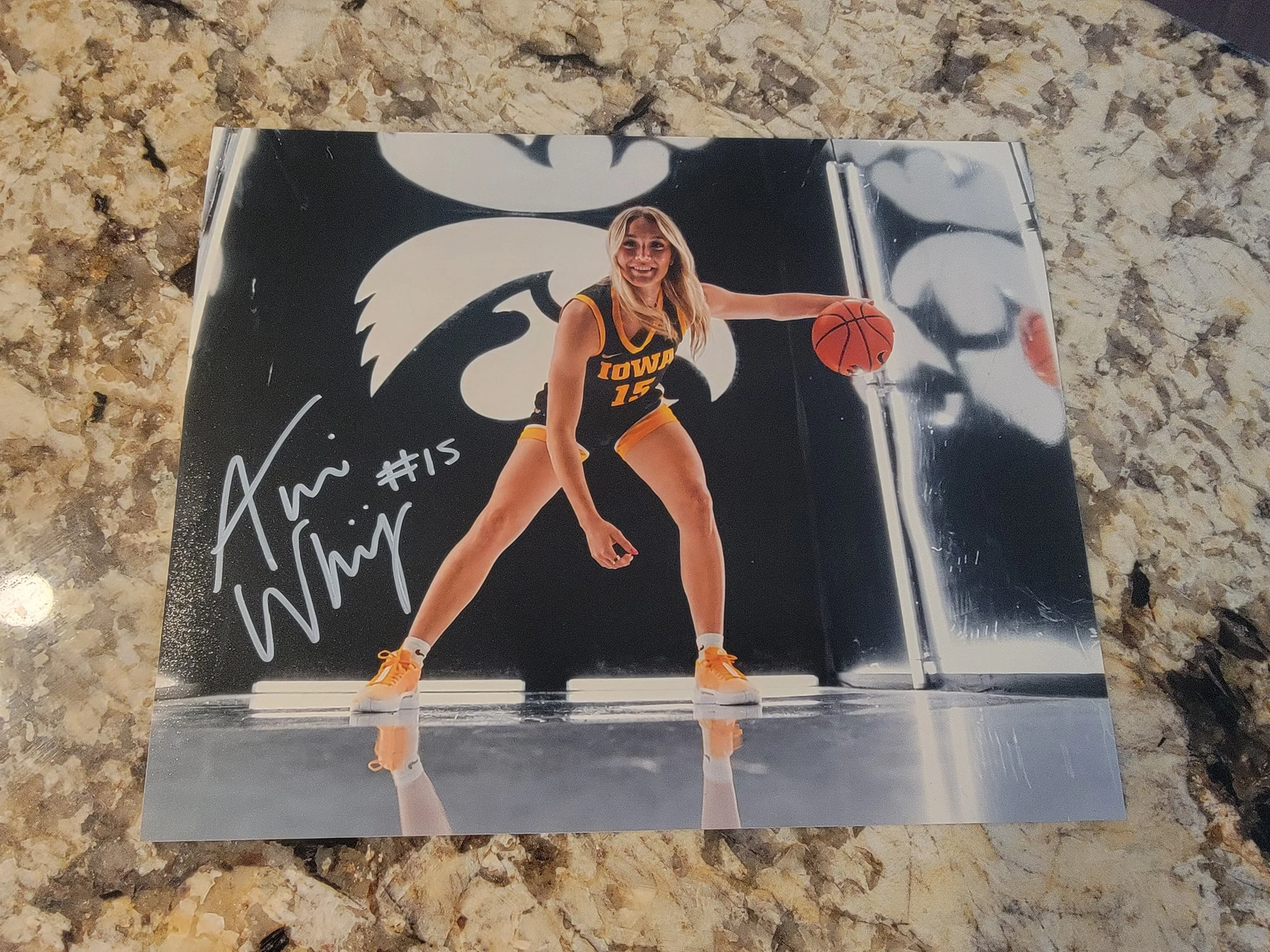 Amari Whiting Signed 8x10 Photo