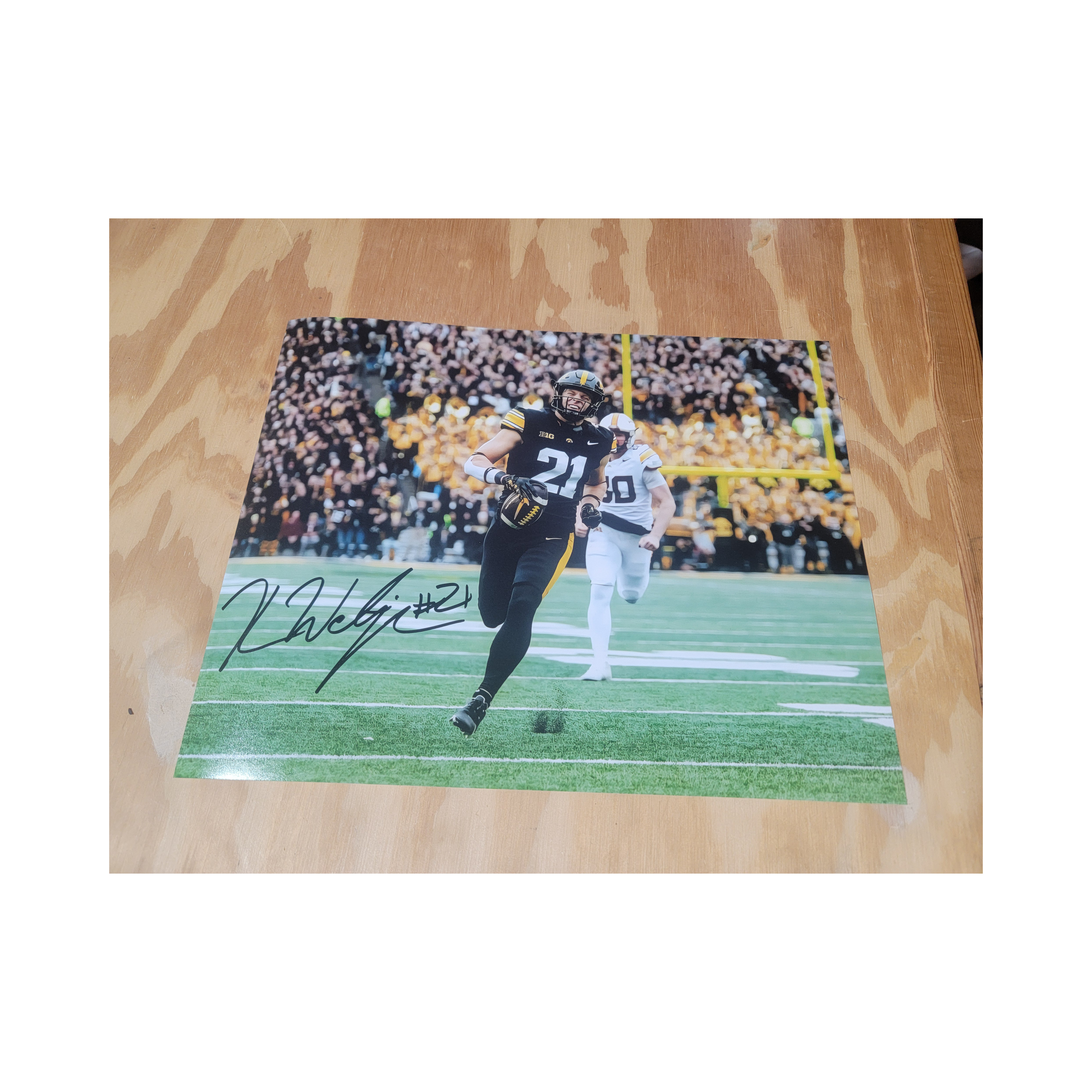 Kaden Wetjen Signed 11x14