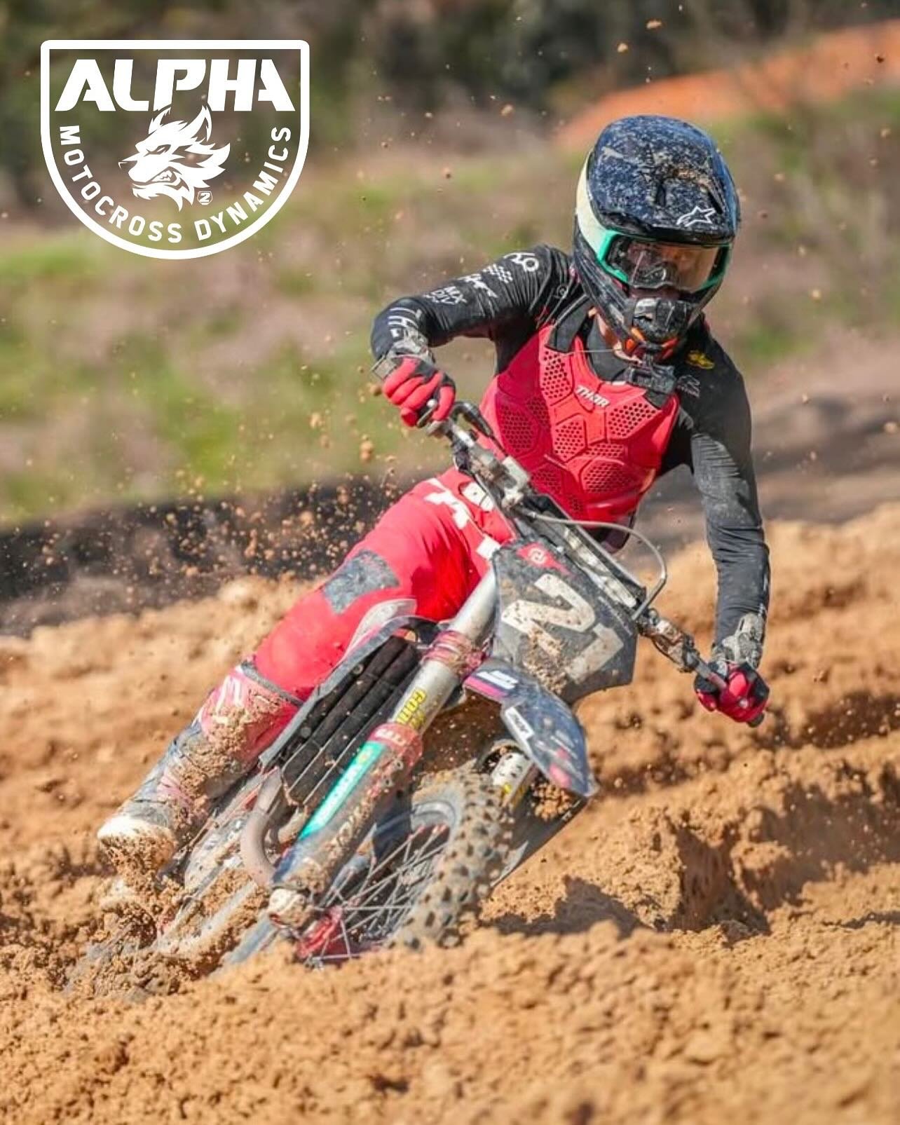Some recent work! 📸 Boys have been on the pipe lately 🤘🏼 Let's get back to it! #ALPHA 💪🏼 #MOTO