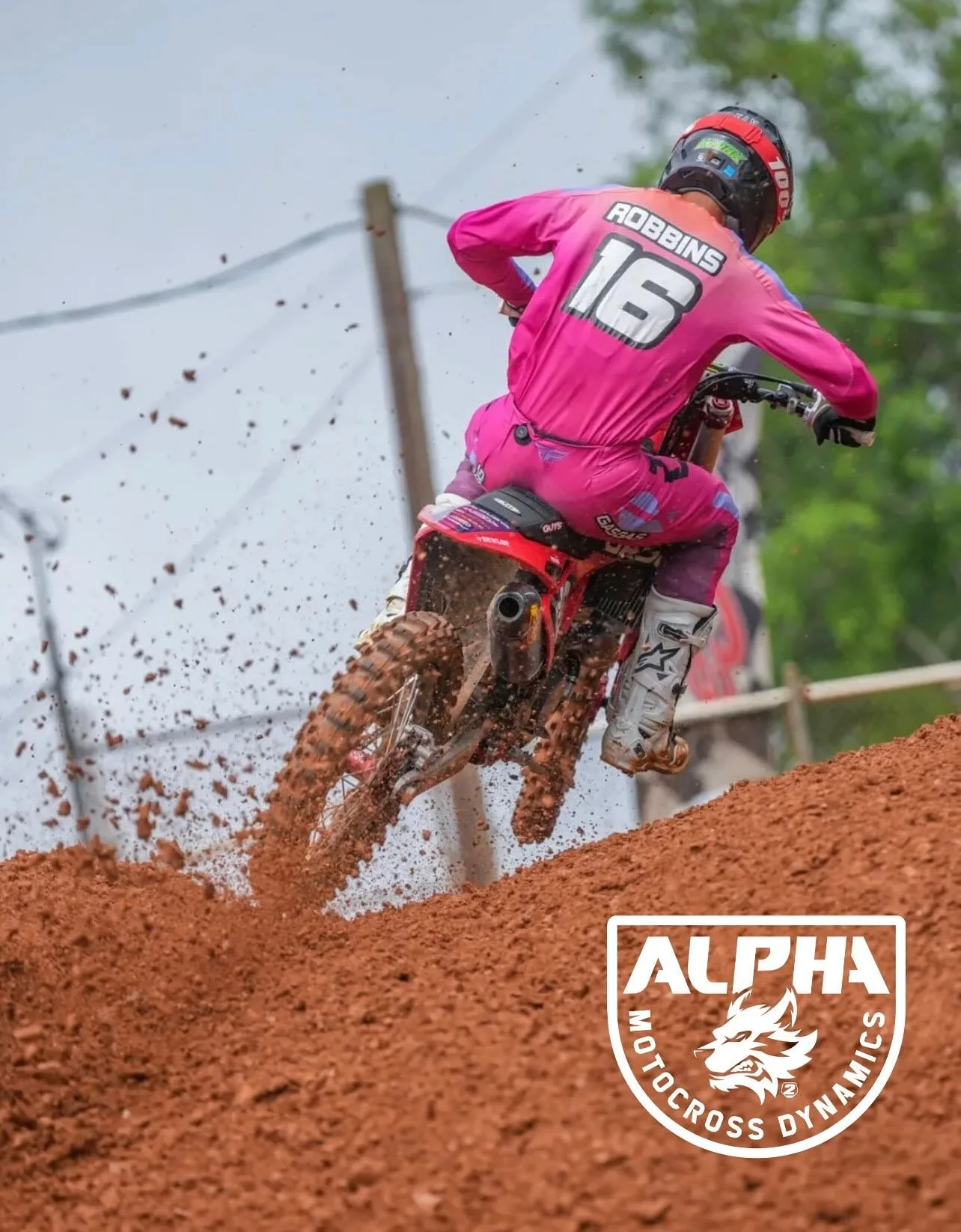 Ready to make our mark tomorrow. Keep up with our guys at @lorettalynnmx this week and watch their classes! 💪🏼💪🏼 #ALPHA #MOTO

Klark Robbins: Open Pro Sport &amp; 250 Pro Sport
Ronnie Snyder: Collegeboy &amp; Open Pro Sport
Trinnytie Batchelor: 2