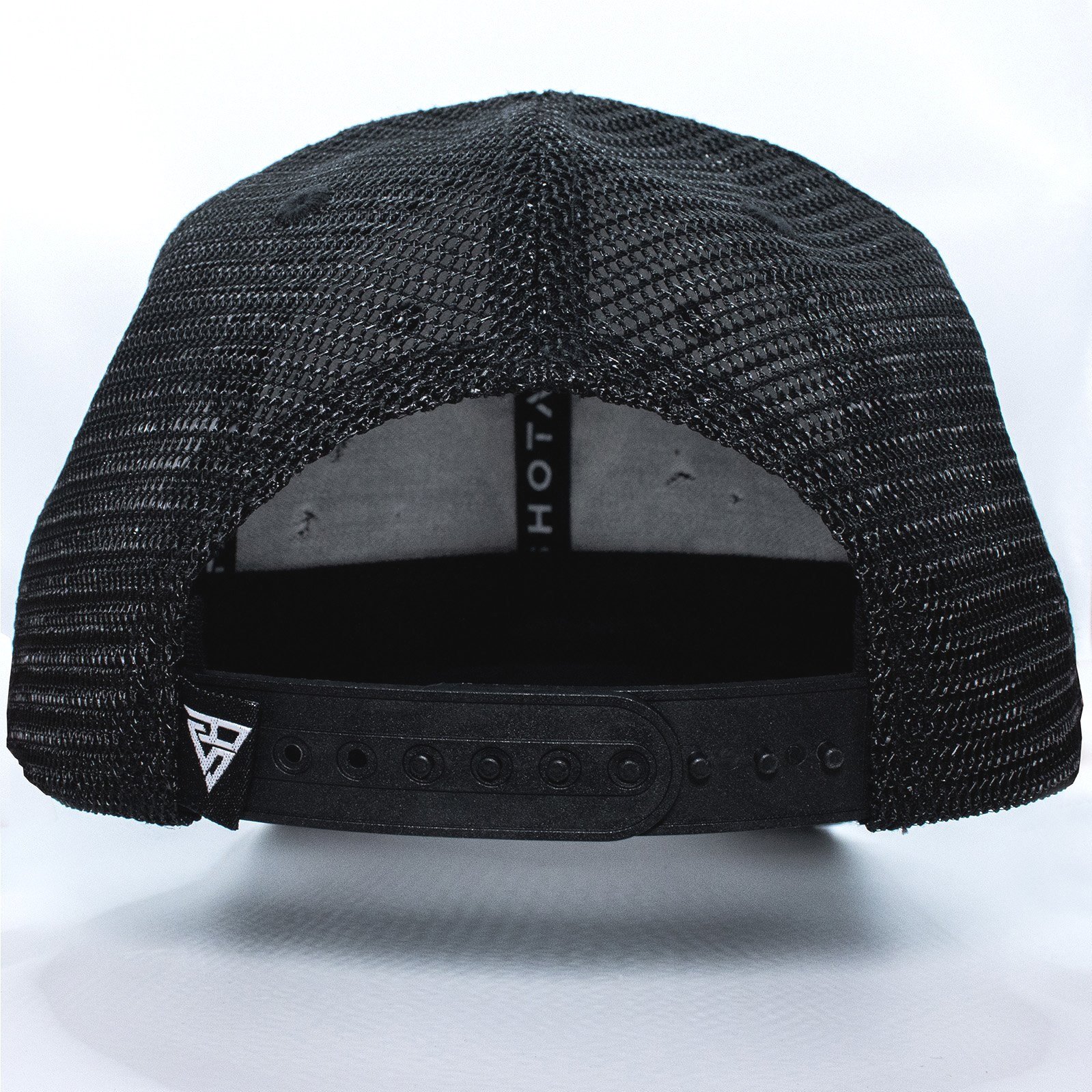 BLACK+CAP+A+-+LESS+SHOT+REAR.jpg
