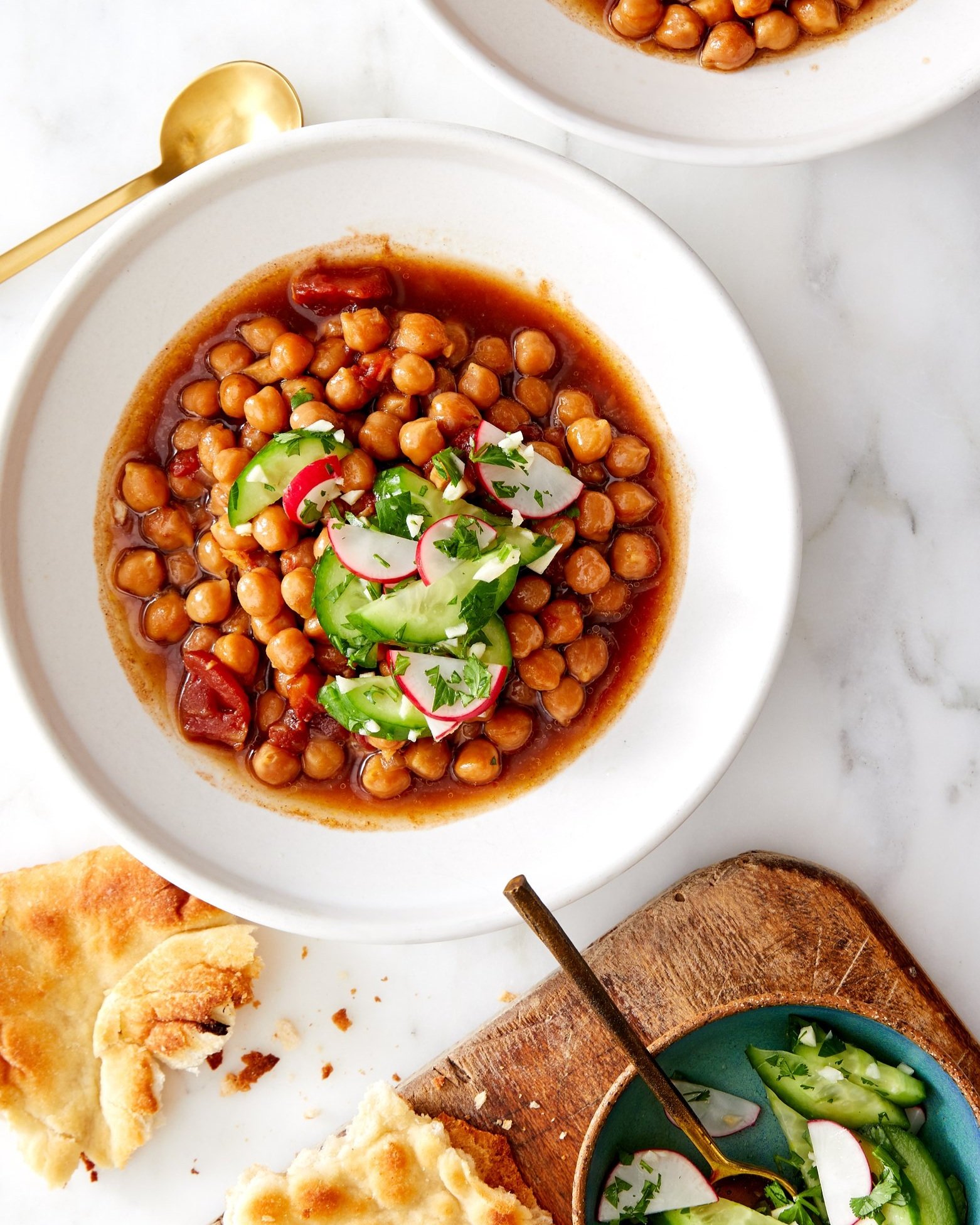 2021_0112_GEKDinnerKits_SlowCookerTamarindChanaMasalawithRadishSalad_PDP+%280e65890bf6d8926ce30c46a38d5546286d48d7b8%29.jpg