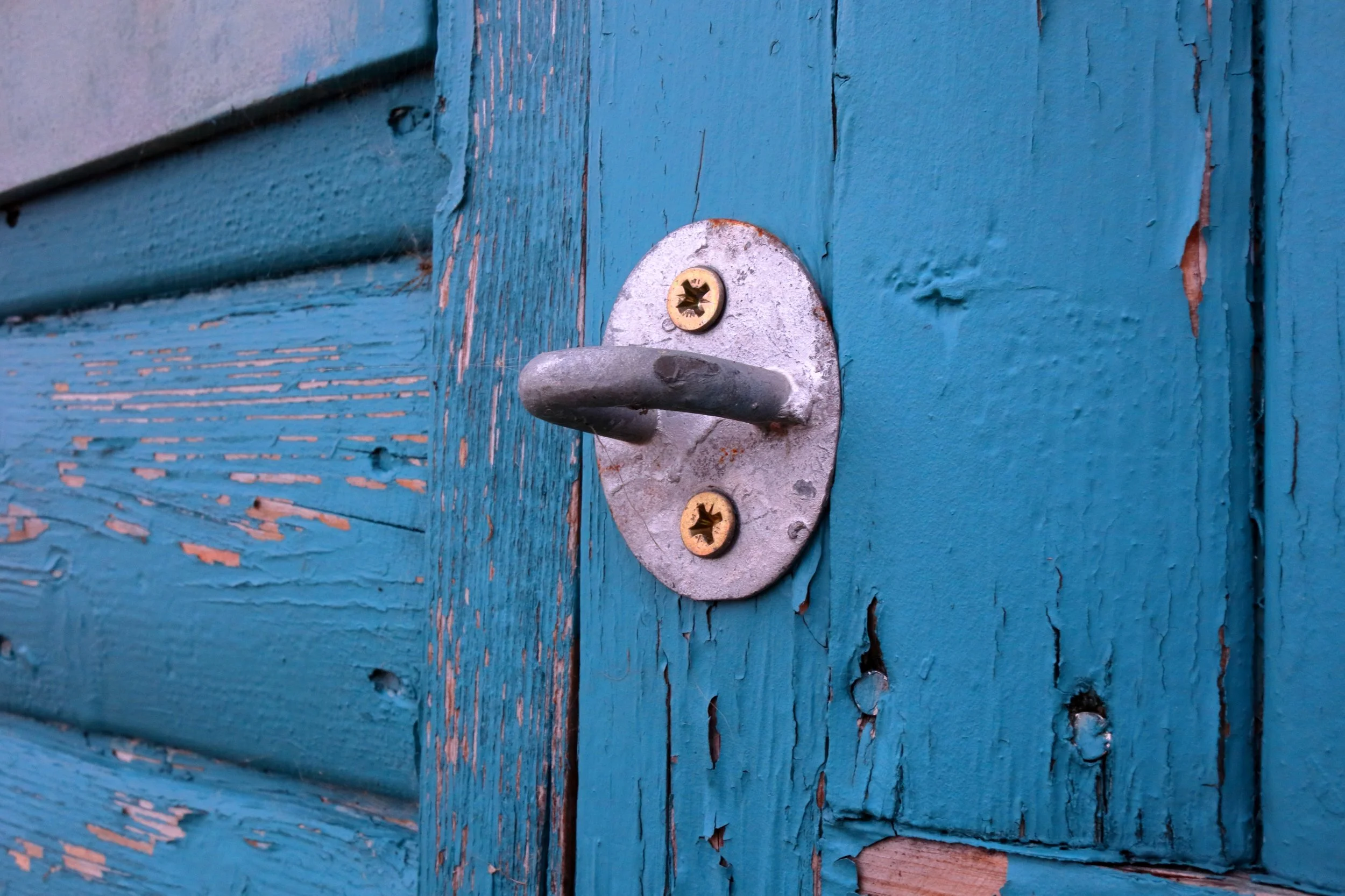 Lock hook.JPG