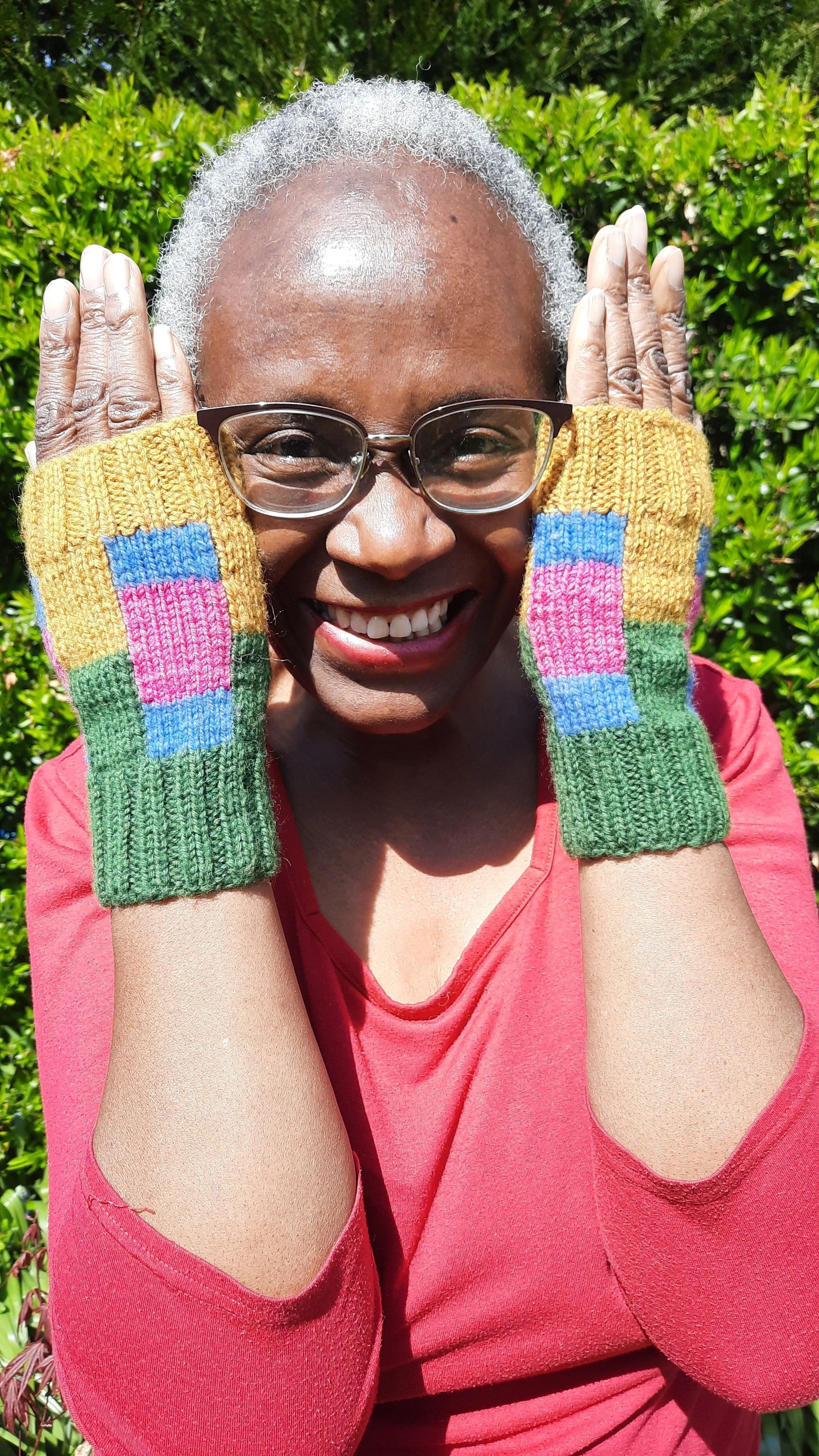 Intarsia Knitting in the Round with Sylvia Watts-Cherry