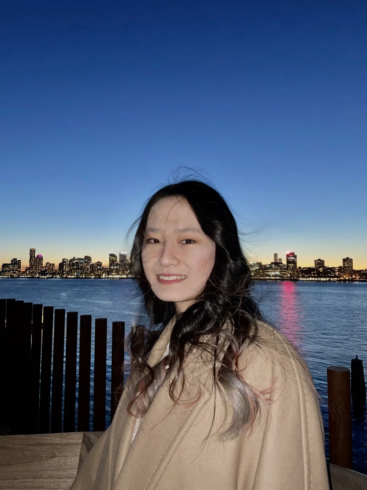 headshot - Helen Zhang.jpeg