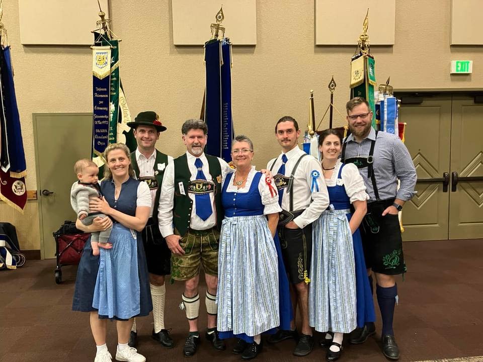 Christian (third from left) and Phil (third from right) are Bettina's brothers. They both live in California and look sharp in German clothes.