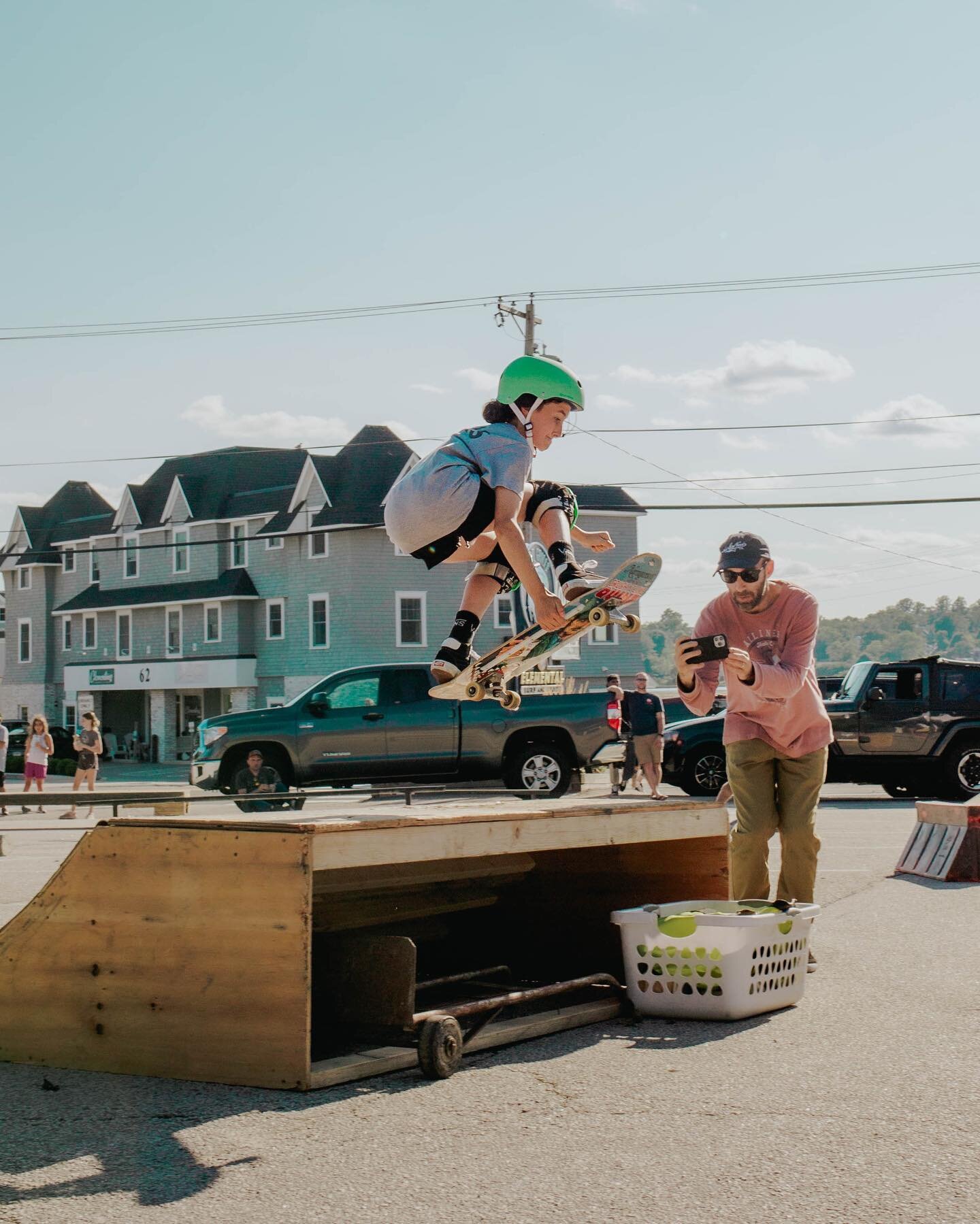 Thanks to everyone who came out to our first skate jam!  Big shout out to @donnybarley and @darealdjnook for keeping the crowd stoked and @singlefincoffeeco @rejectsbeerco @gansettbeer for the refreshments!  We&rsquo;re looking forward to seeing ever