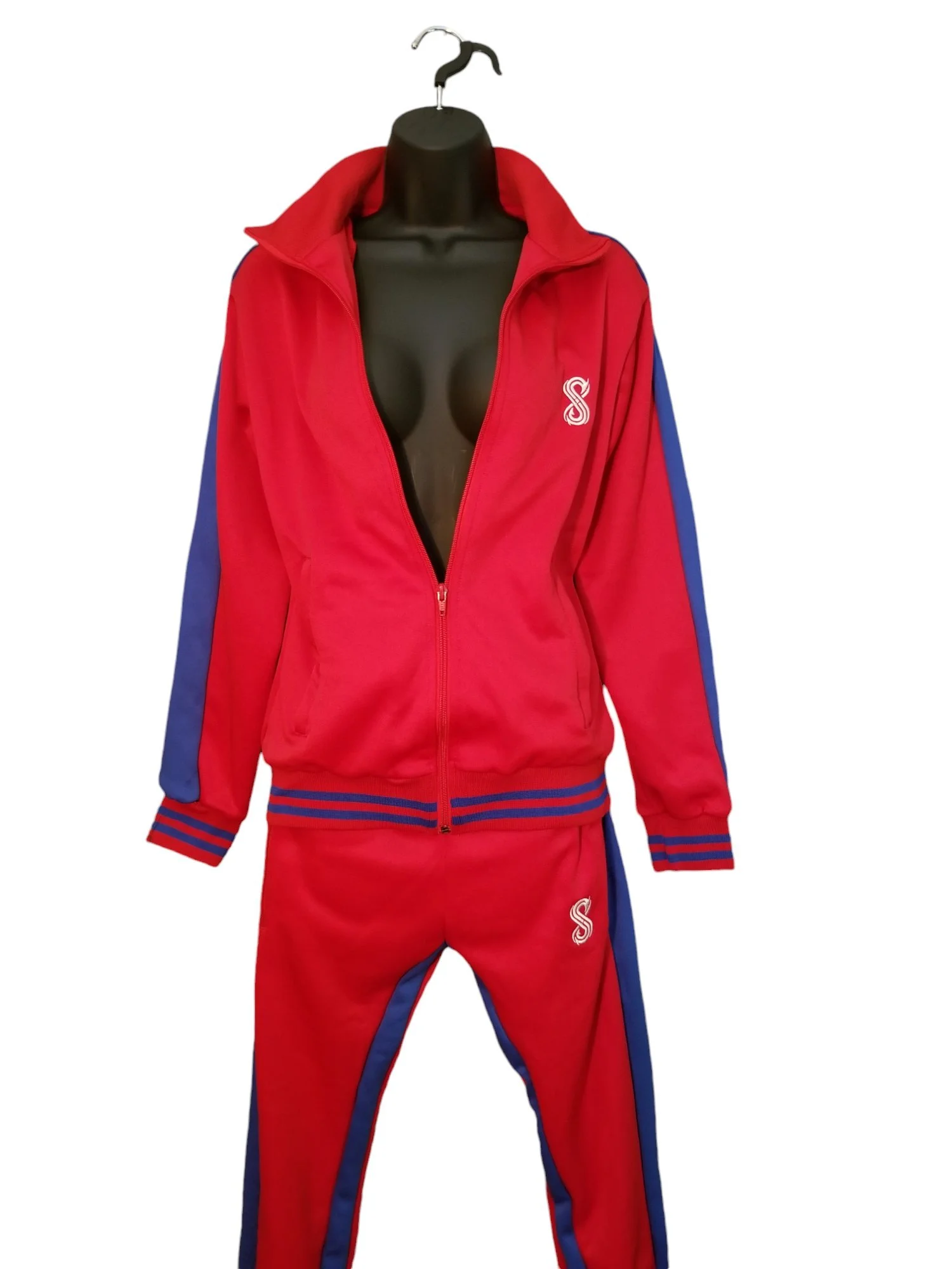 sds-tracksuit-red-blue.png