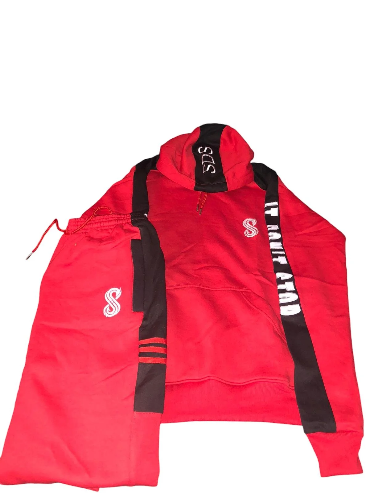 sds-ids-sweatsuit-red-black.png
