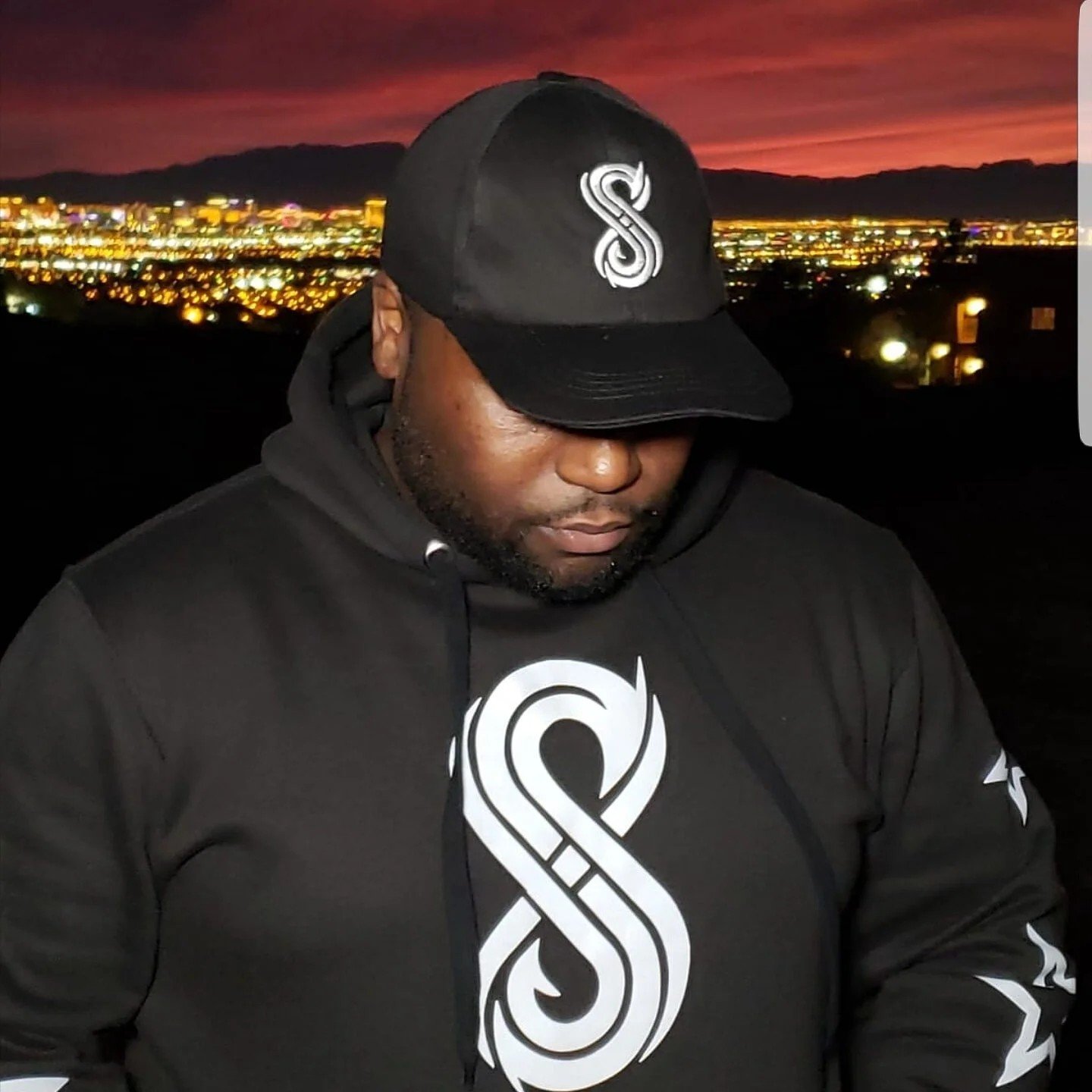 sds-tracksuit-black.jpg