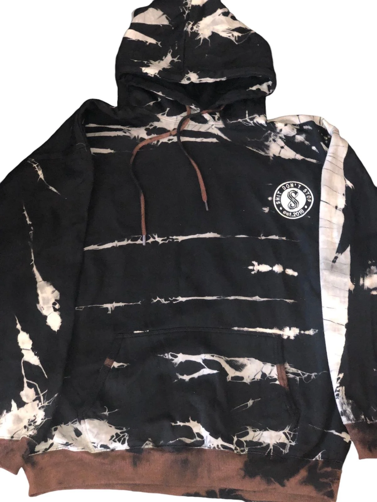 sds-hoodie-patch-black-white-bleach.png
