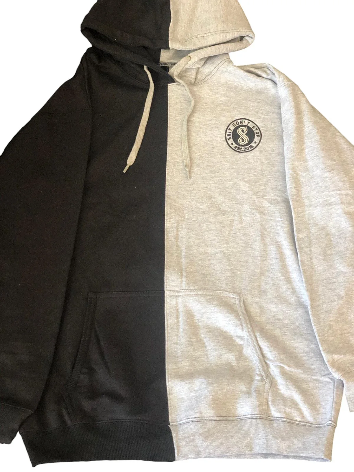 sds-hoodie-patch-black-gray-split.png
