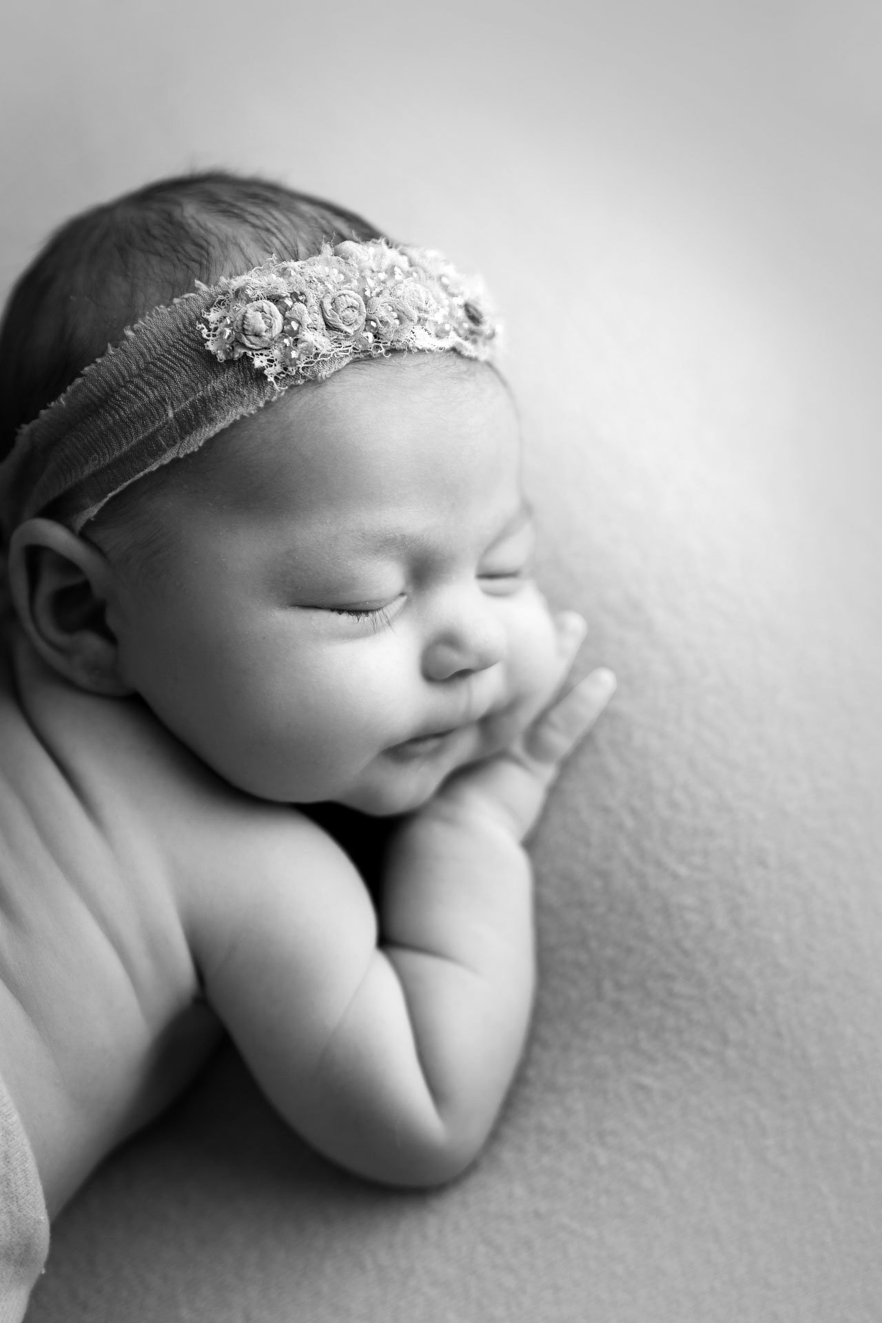 st-louis-newborn-photographer59 (1).jpeg