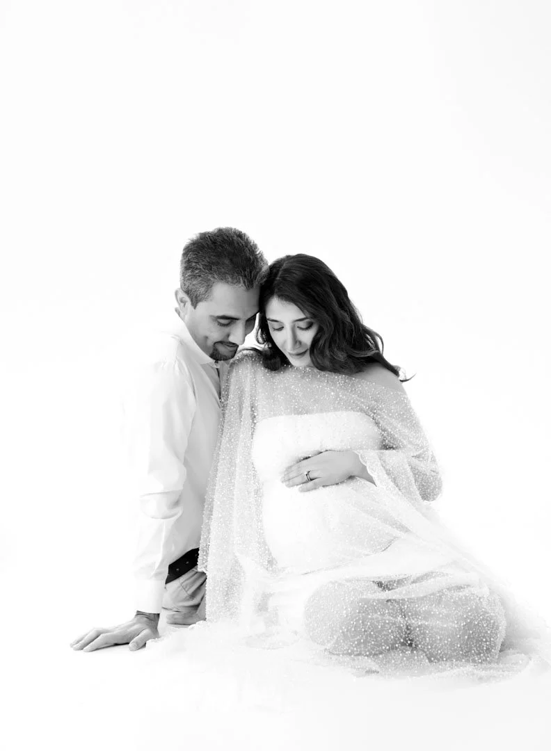 How to Choose the Right St. Louis Maternity Photographer