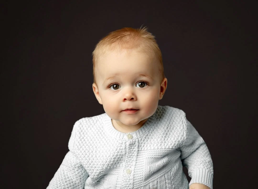 Family photography session in St. louis MO, family photographers near me, best family photographer st louis, studio family photography, studio family session