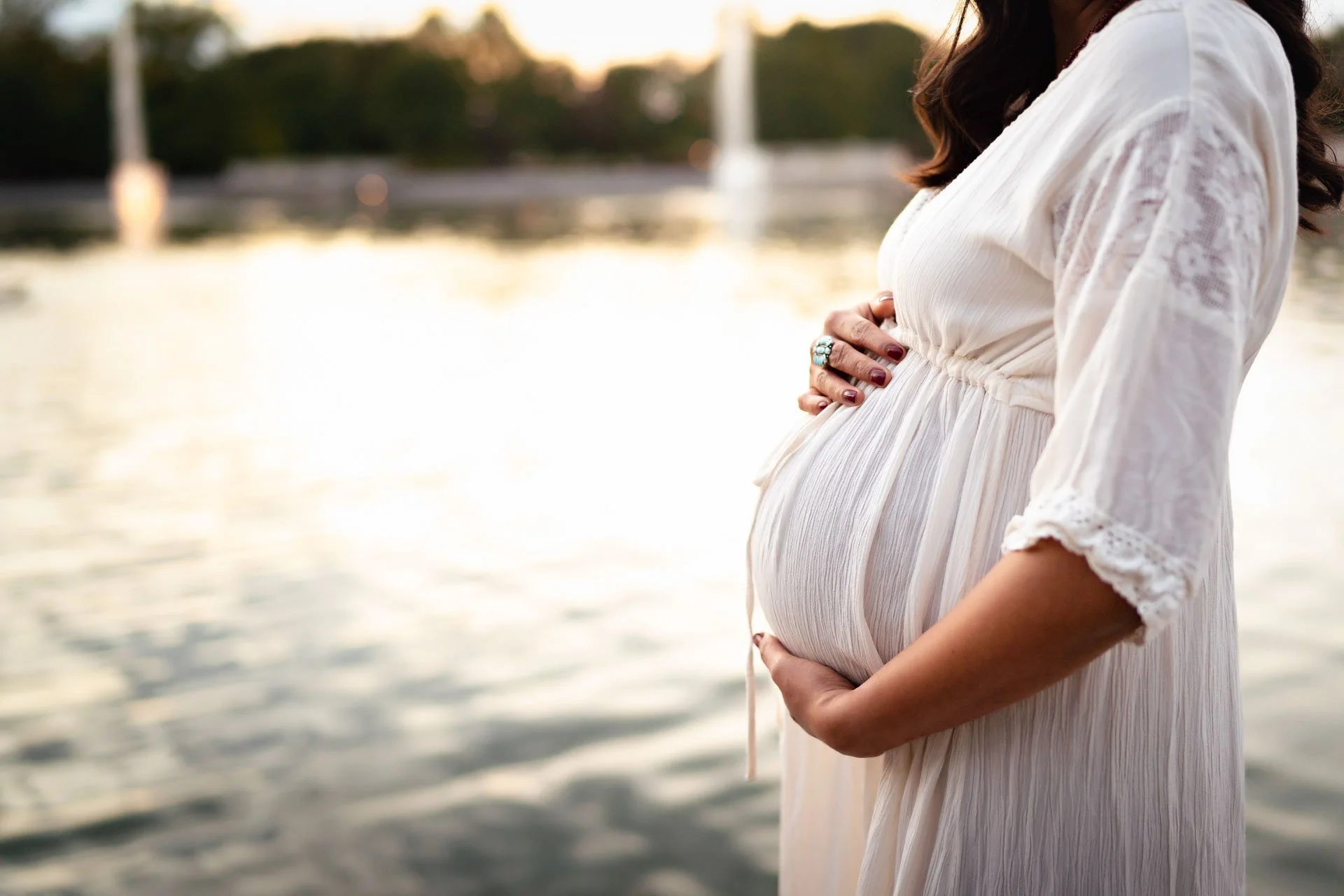 st-louis-maternity-photographer-16.jpeg