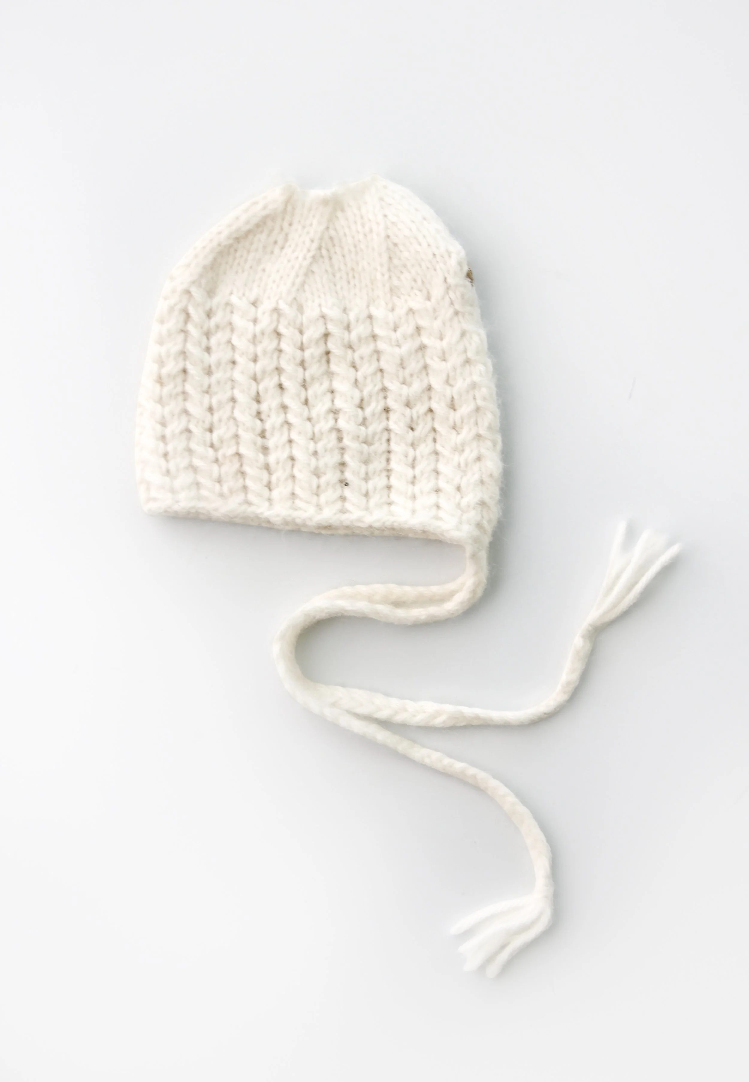 21_Girls Bonnet_01.jpg