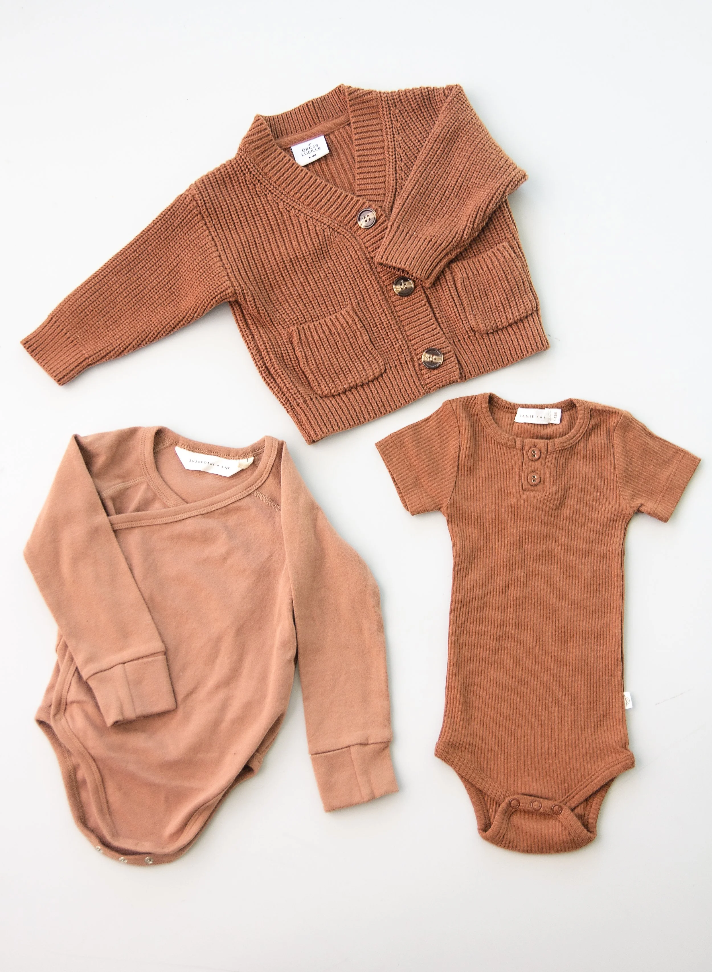 24_Brown Onesies_01.jpg