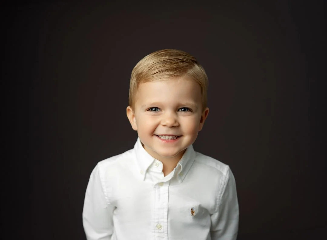 Family photography session in St. louis MO, family photographers near me
