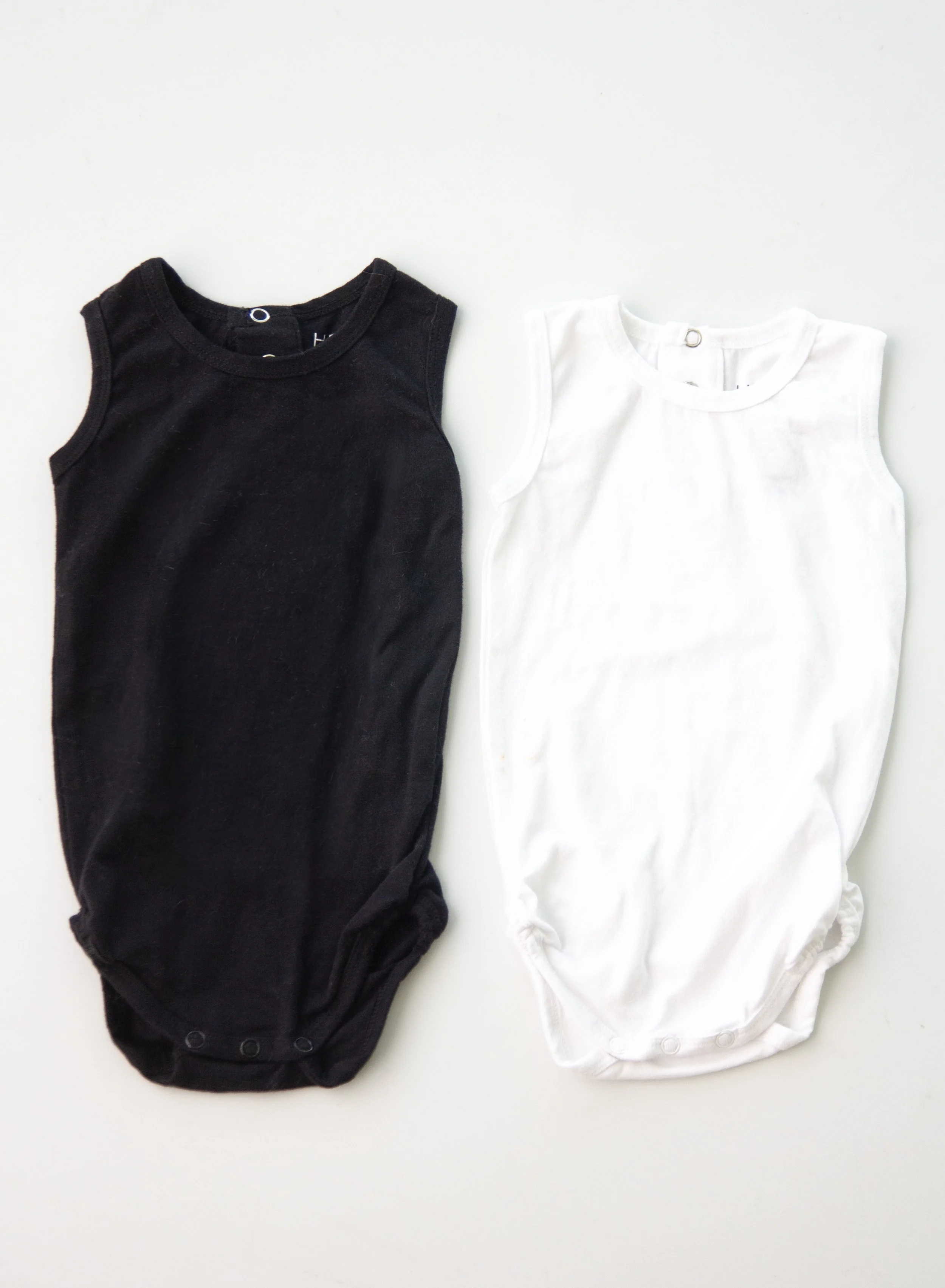 27_B&W Onesies.jpg