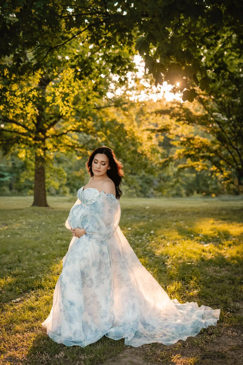 maternity-pictures-forest-park-st-louis-25.jpg