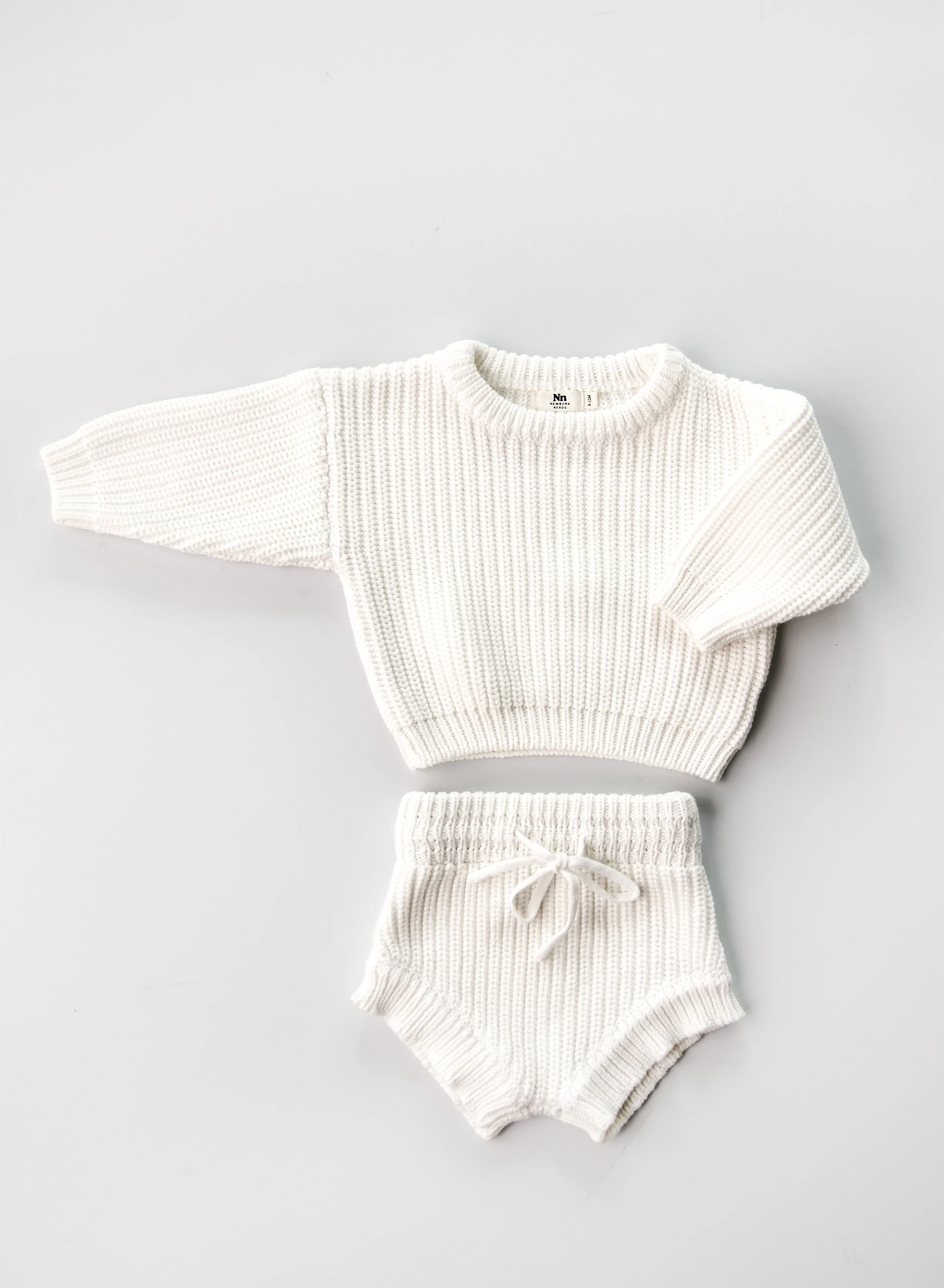 13_Girls Sitter Knit Set_01.jpg
