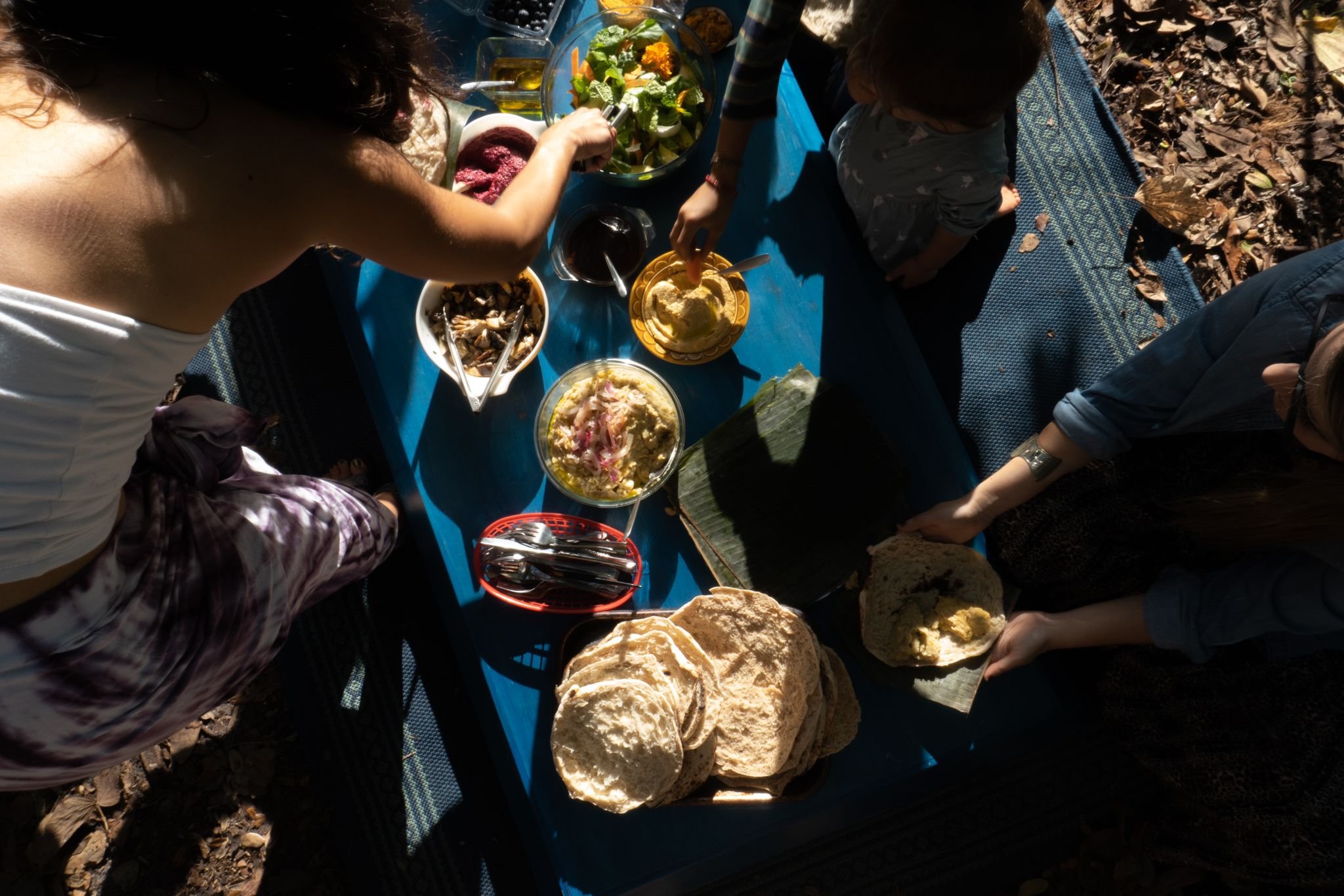 WEAVING CIRCLE | COMEDOR AZUL X FINCA MORADA | NORTH MIAMI, FL | MAY 2023
