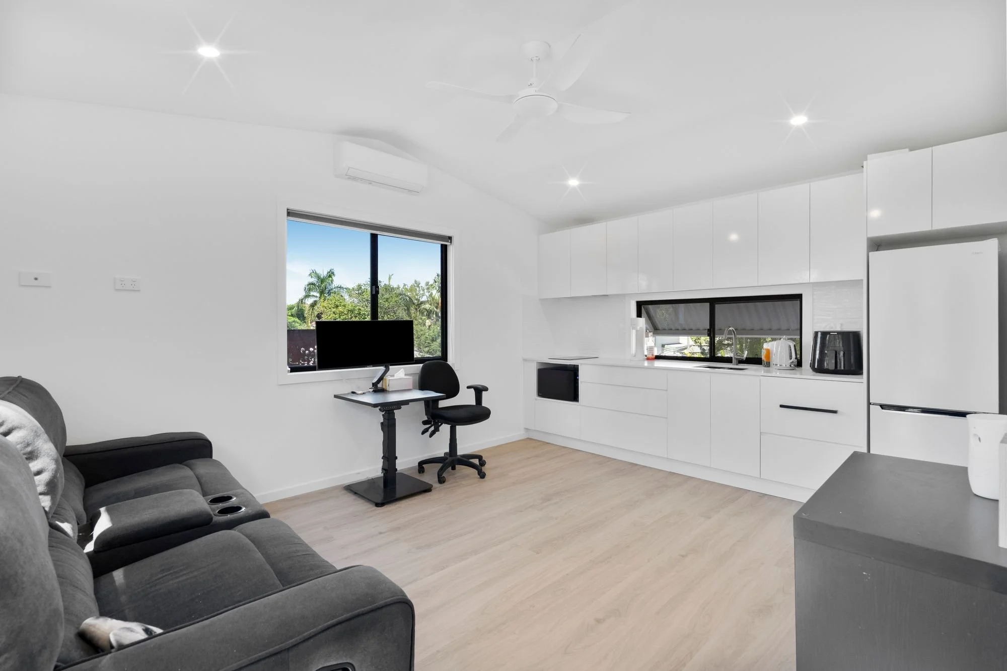 9 Cook St, Red Hill QLD 4059, Australia (7).jpg