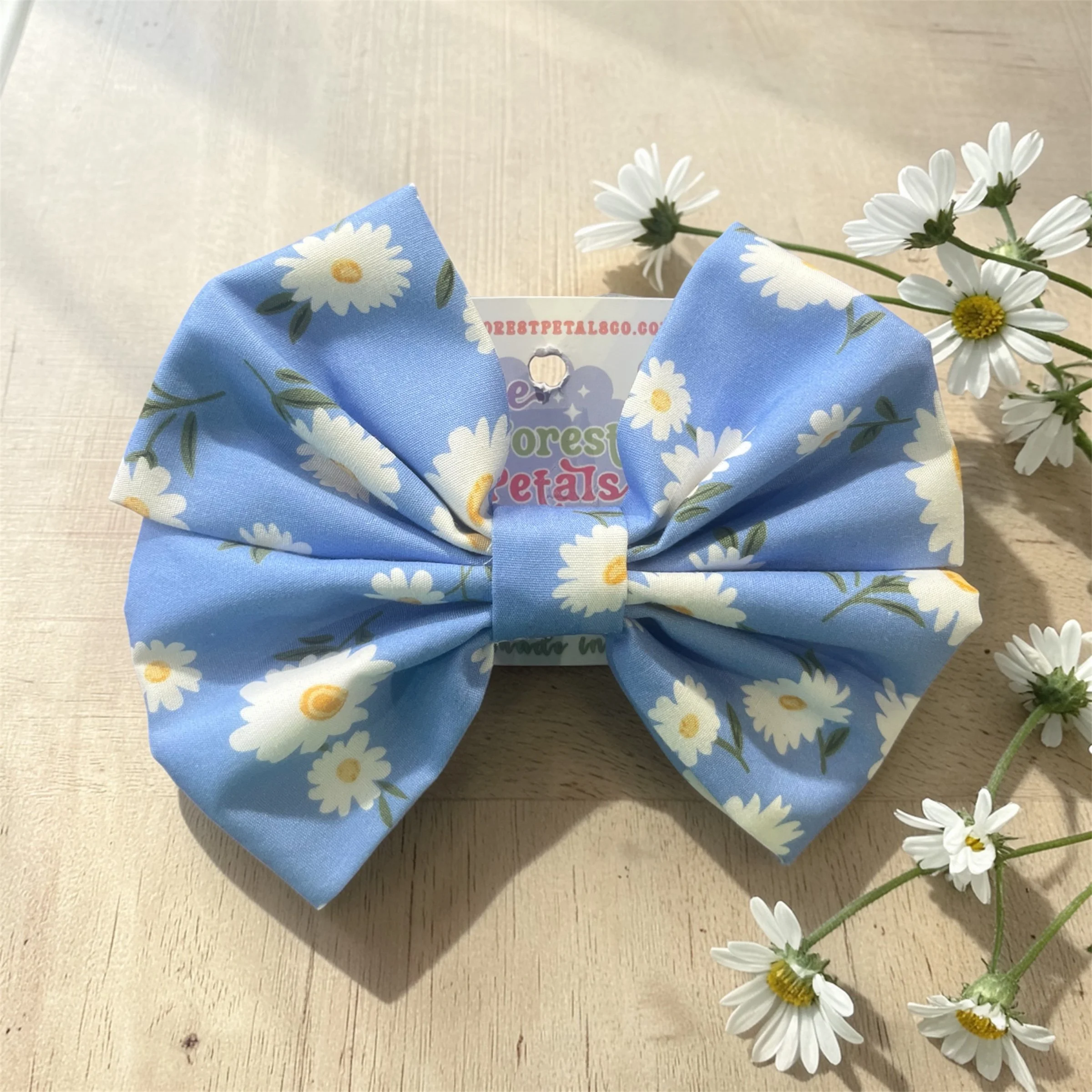 Daisy Blue Hair Bow