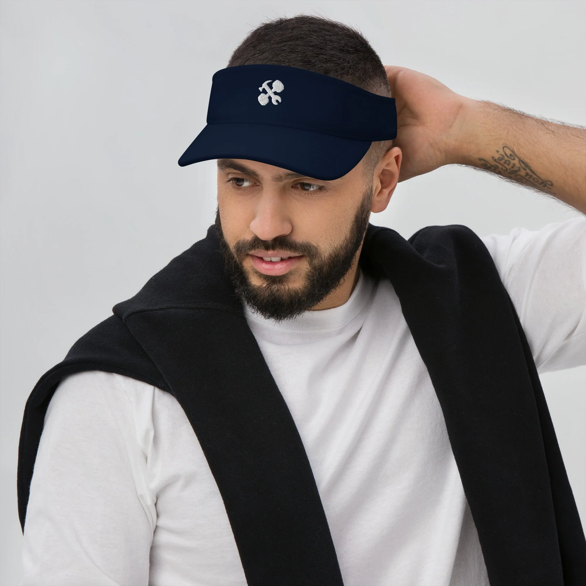 visor-navy-front-65a15df95139e.jpg