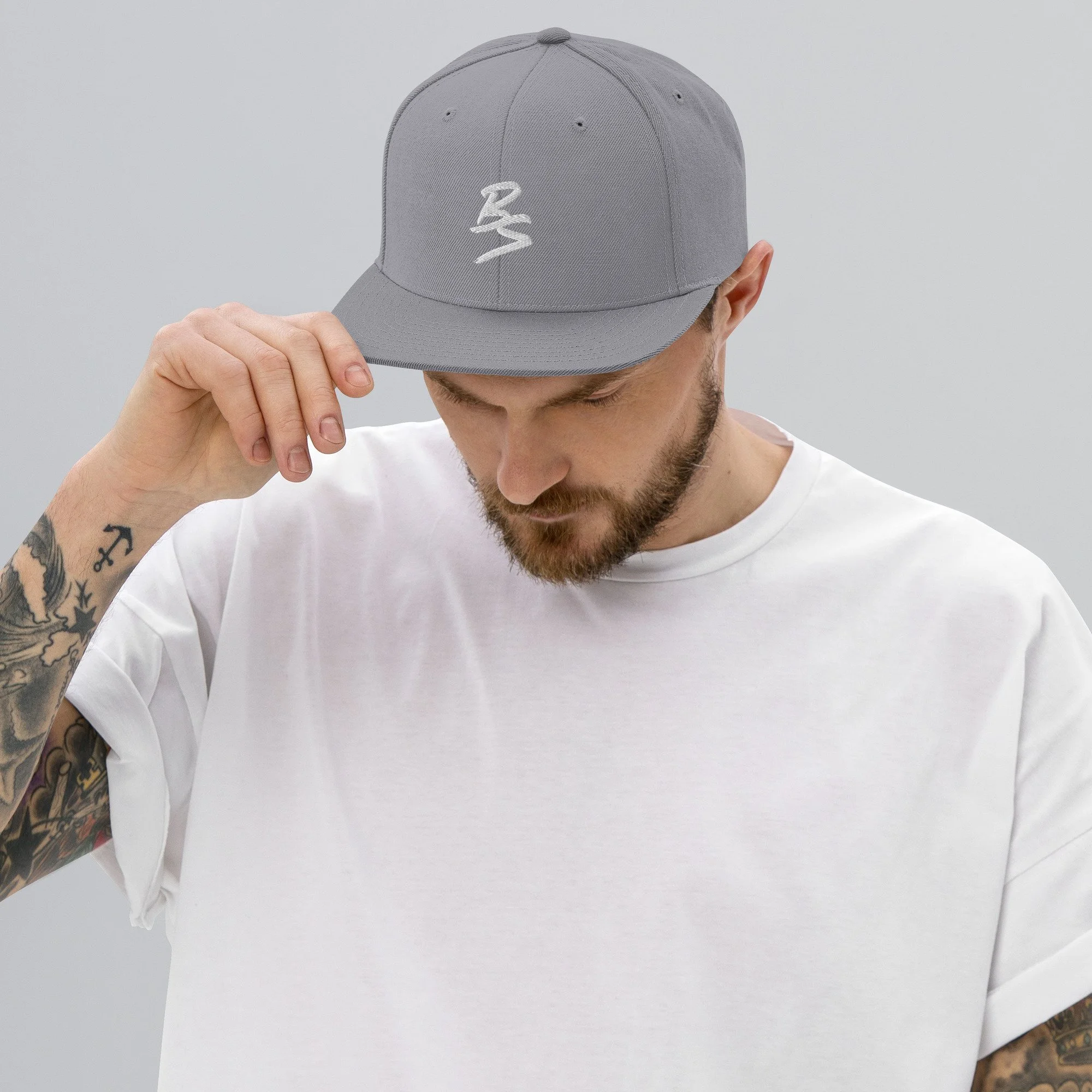 classic-snapback-silver-front-65a4331a745b9.jpg