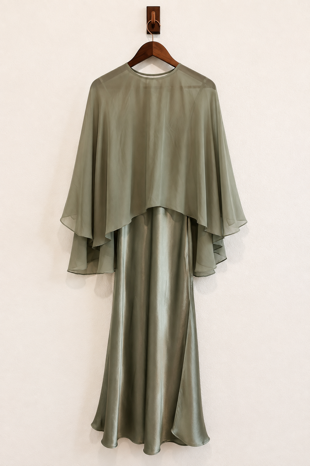 Vintage 100% Silk Mint Green Cape Maxi Dress – XS – Excellent Condition