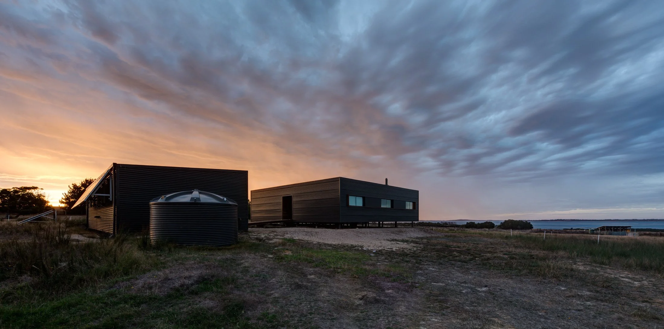 Caravanserai, Pre-fabricated off-grid, Lai Cheong Brown architecture French Island