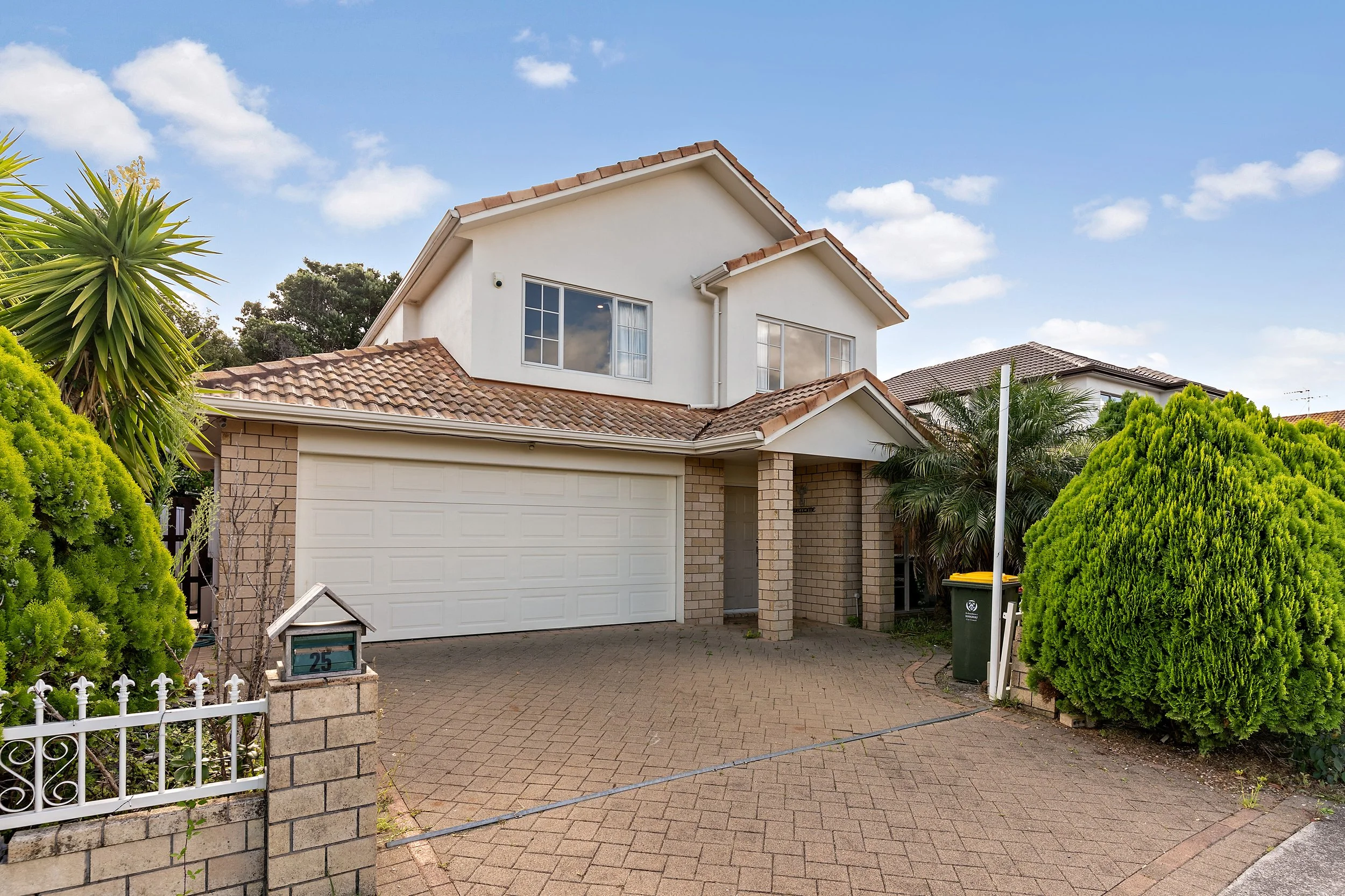 25 Speyside Crescent, Flat Bush