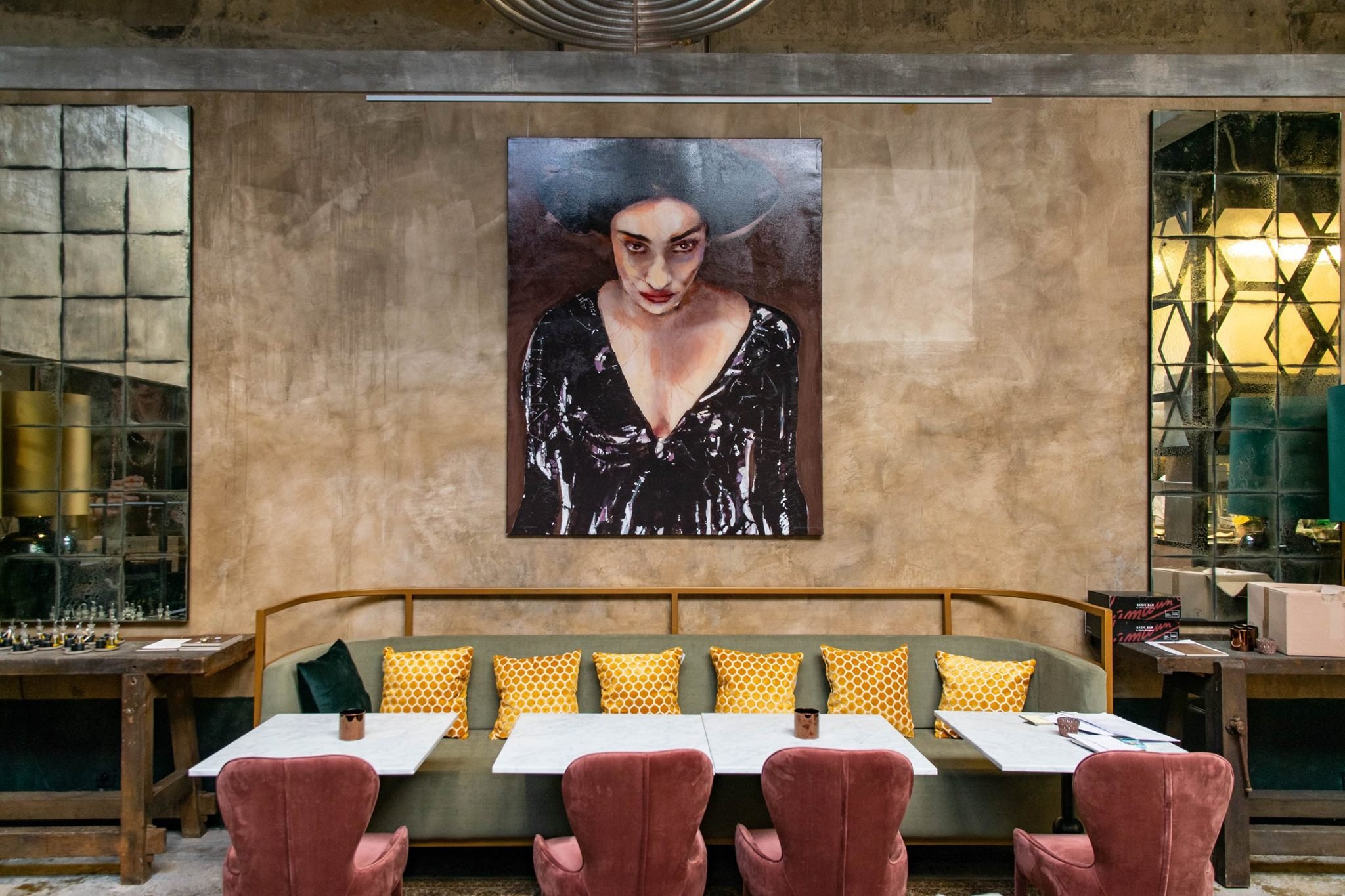 Velvet Gent for TooManyAgencies